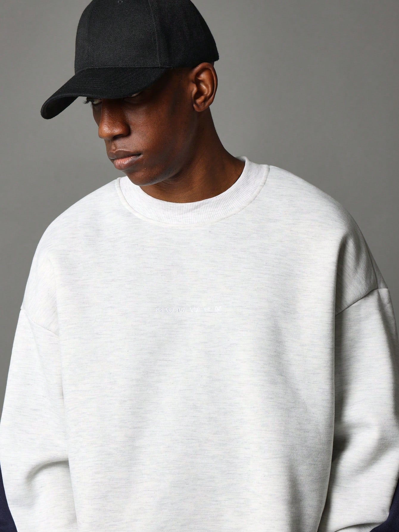 Crew Neck Colour Blocked Sweatshirt With Back Brooklyn Embroidery