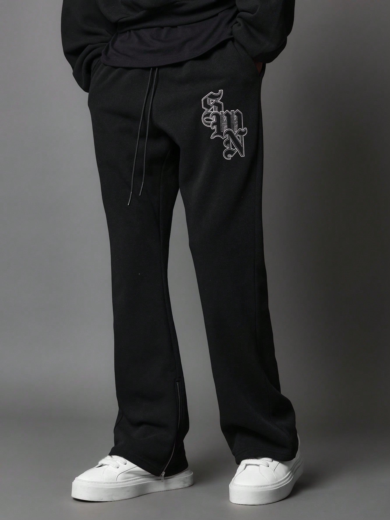 Overhead Crop Fit Hoodie And Flare Fit Sweatpants With Applique Badge 2 Piece Set