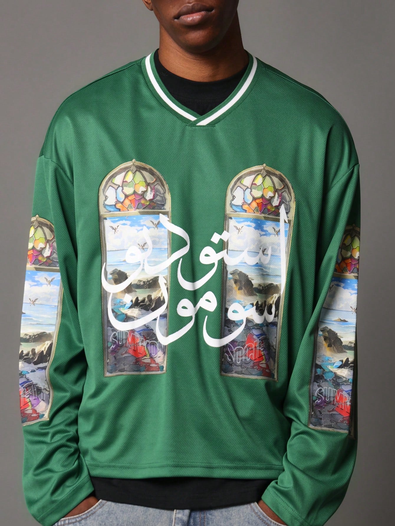 Regular Fit Baller Tee With Arabic Letter & Graphic Print