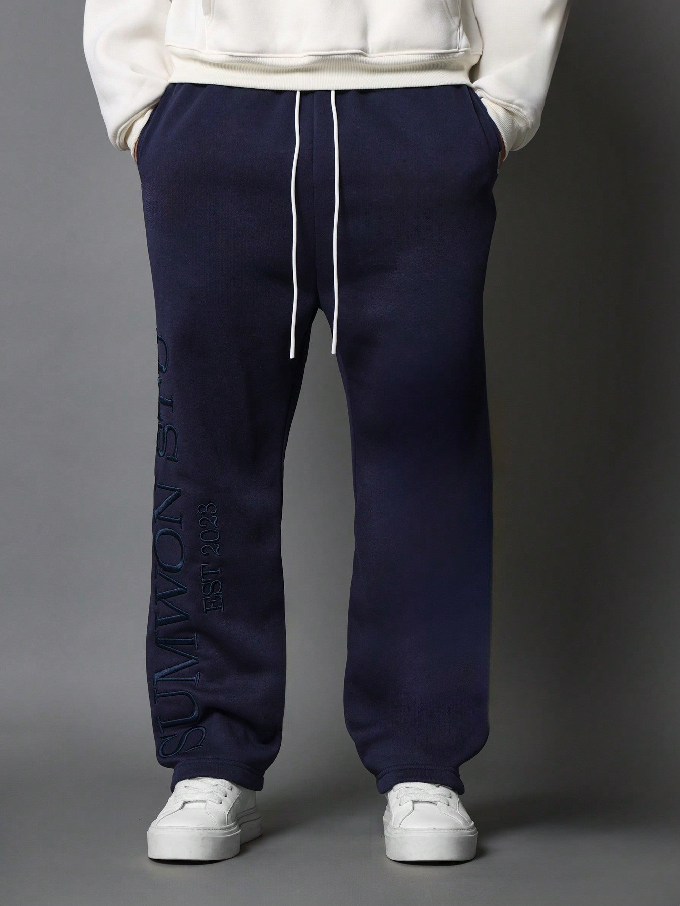 Loose Fit Baggy Jogger With Front Embroidery