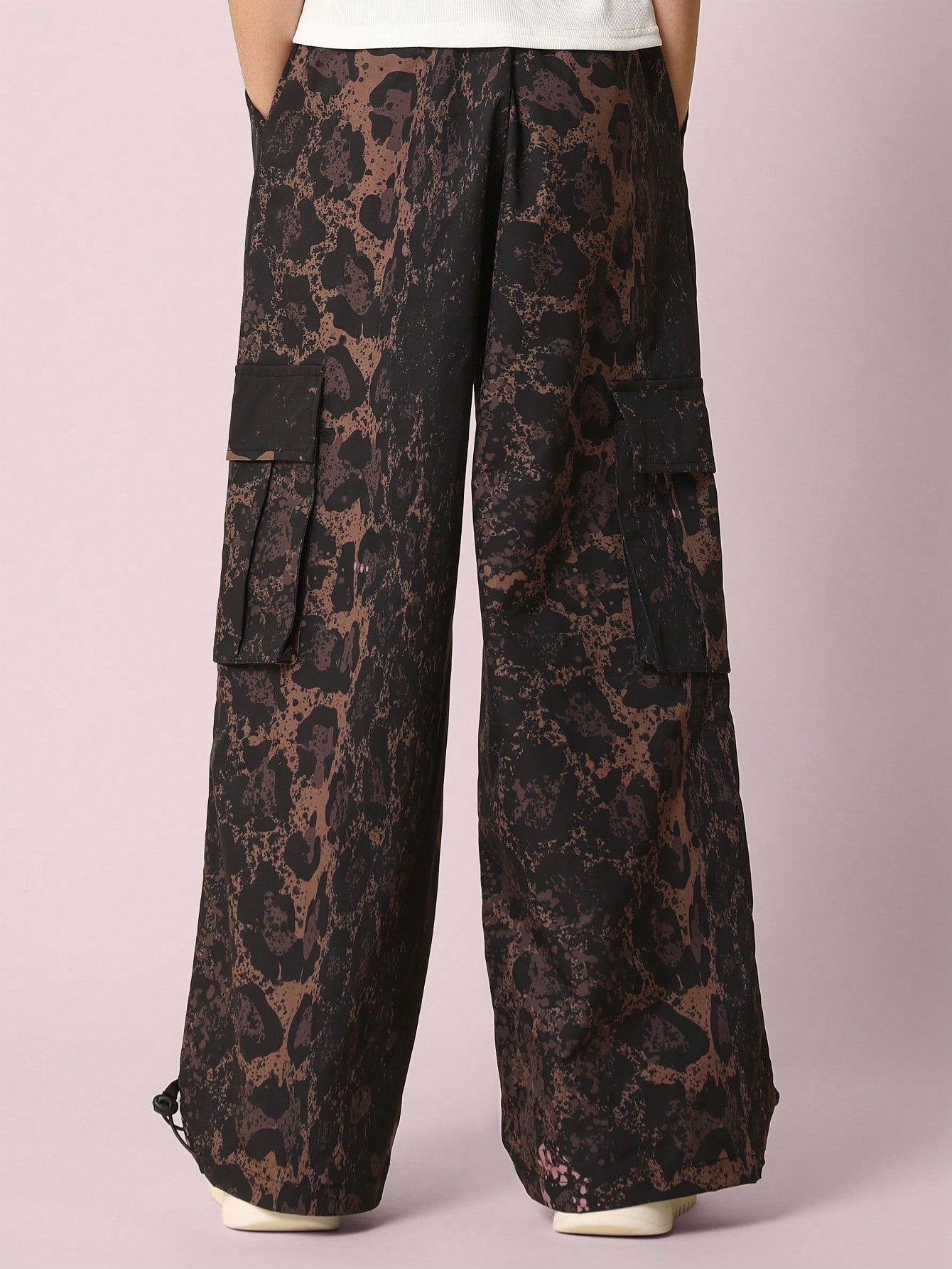 Tween Girls Everyday Straight Fit Leopard Printed Cargo Pant