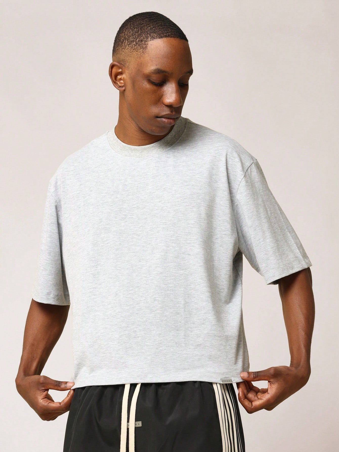 Crop Fit Essential Short Sleeve Tee