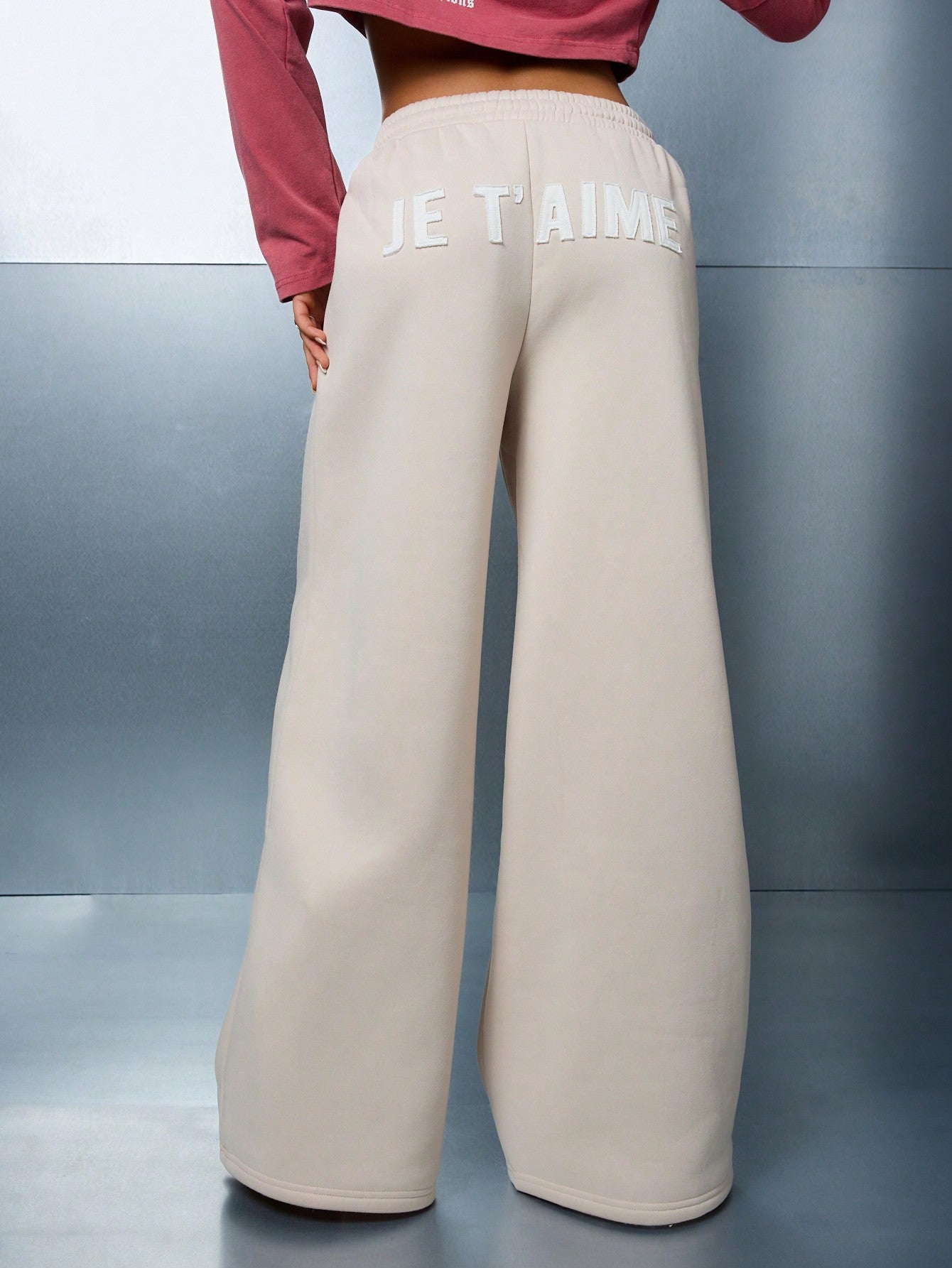 SUMWON WOMEN Pull On Wide Leg Sweatpants With Letter Graphic Print