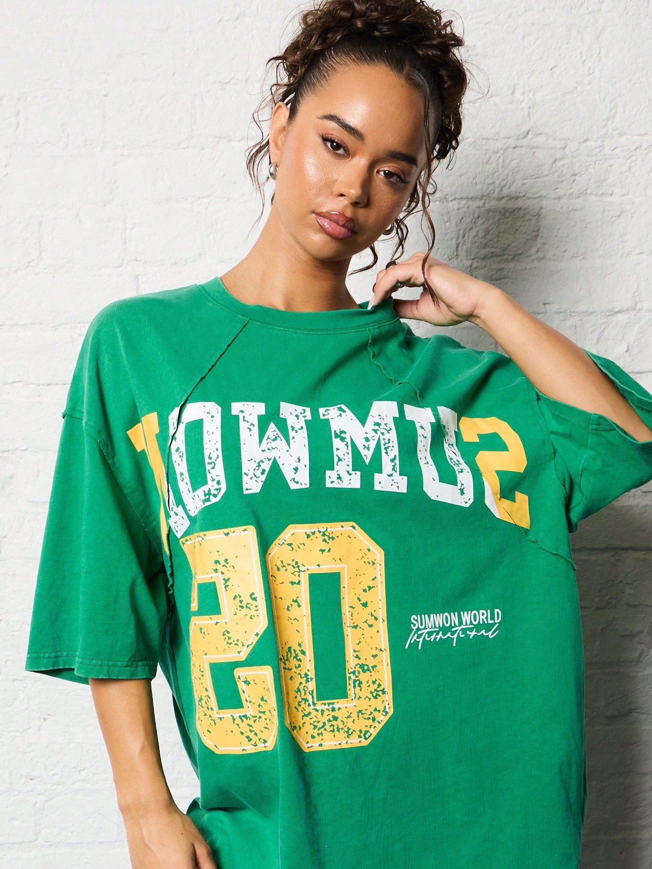 SUMWON WOMEN Washed Oversized Graphic Print Tee