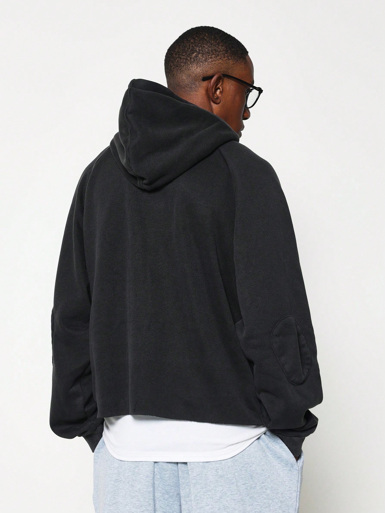 Cropped Overhead Washed Hoodie With Small Graphic Print