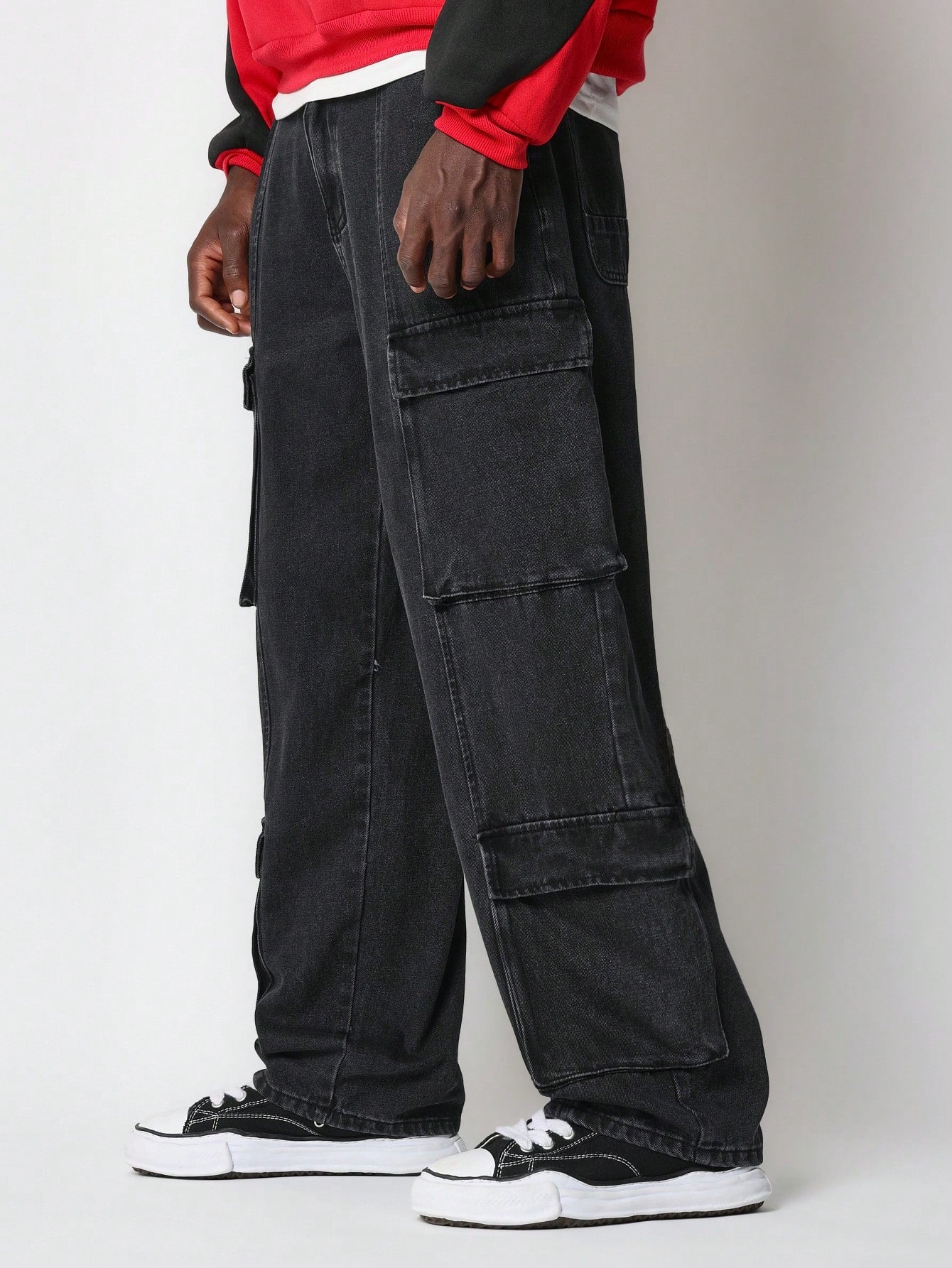 Skater Fit Washed Multi Pocket Cargo Jean