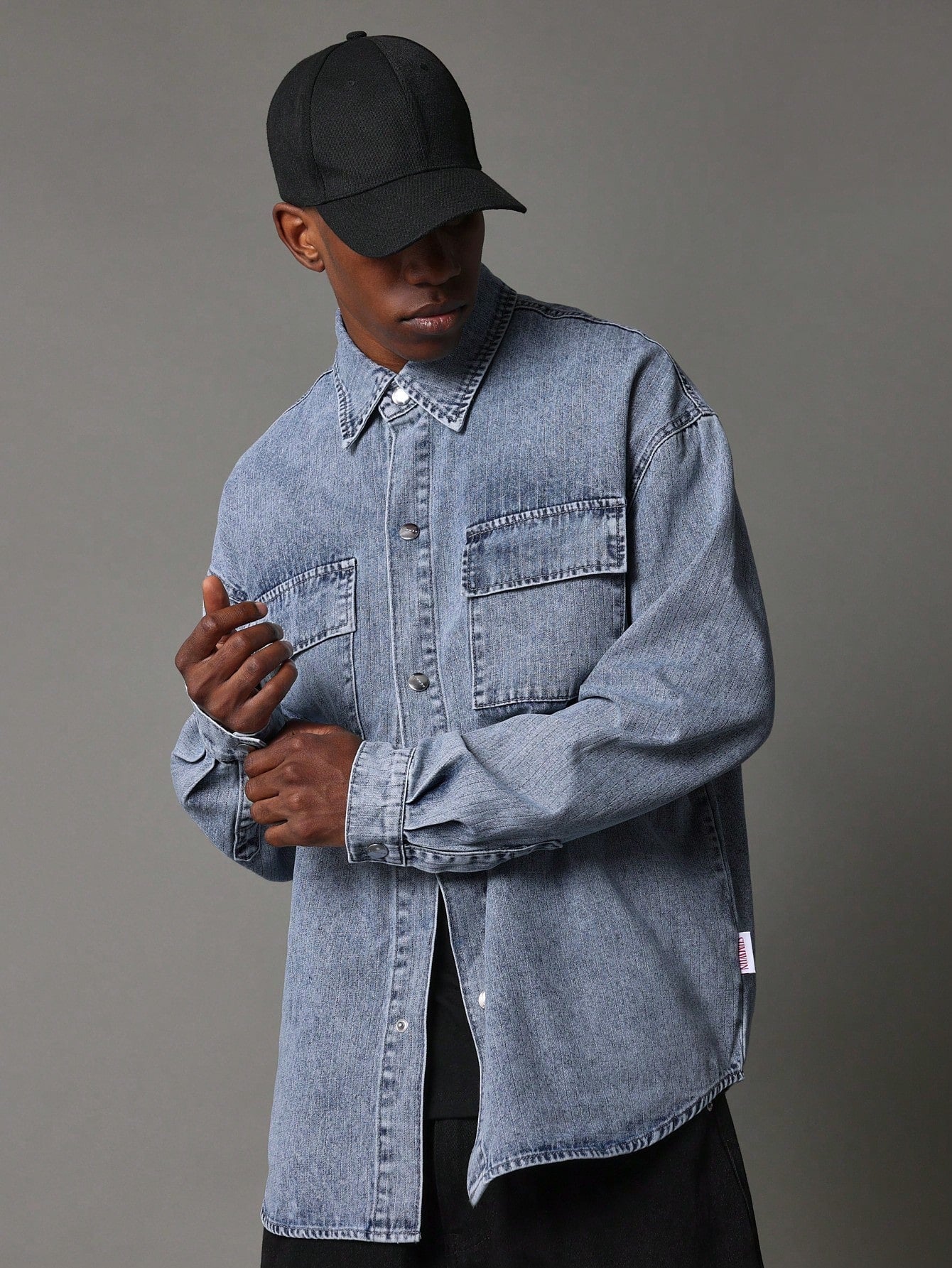 Regular Fit Washed Curve Hem Denim Jacket With Cargo Pocket & Back Graphic Print