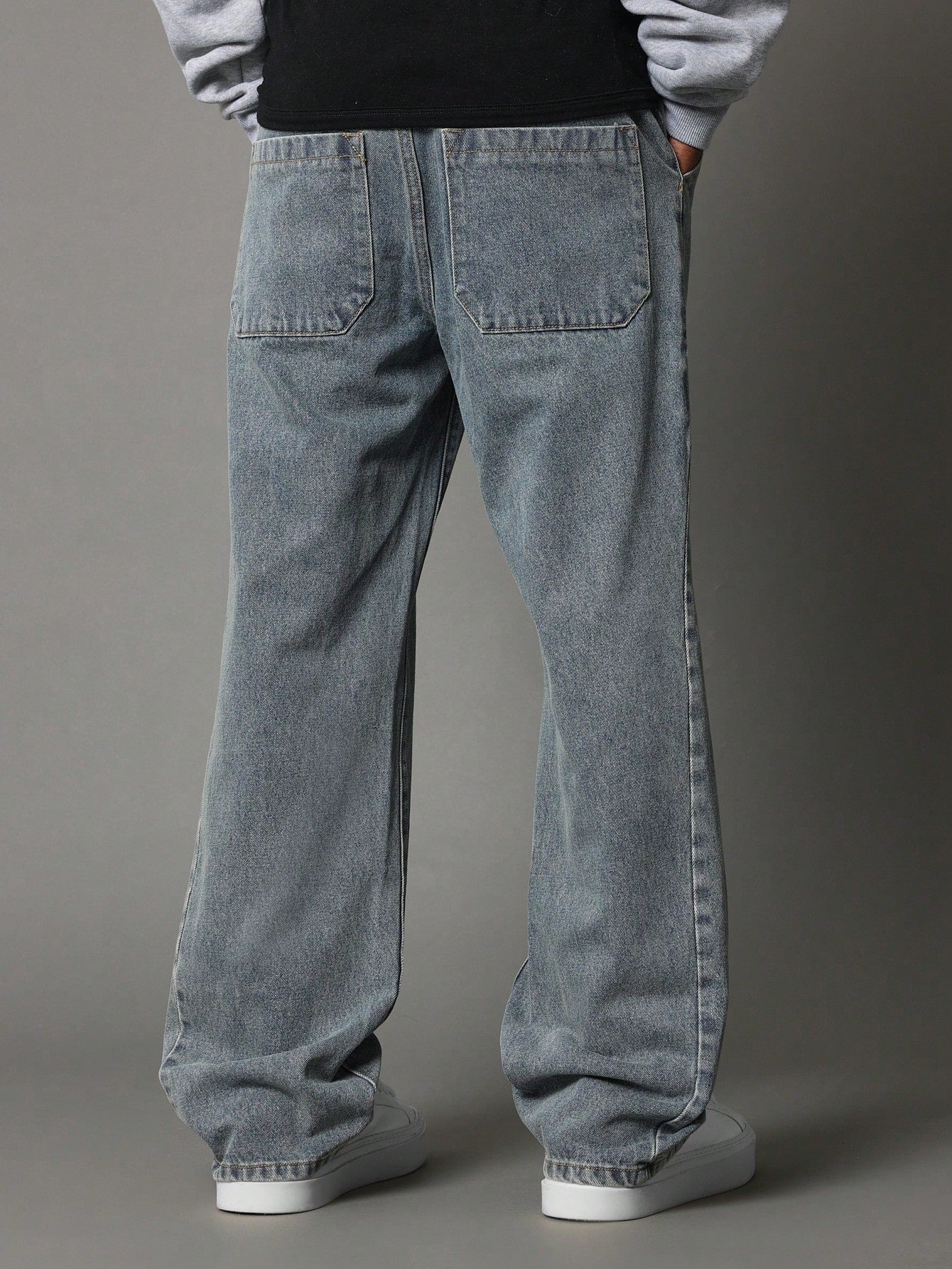 Loose Flare Fit Jean With Panelling