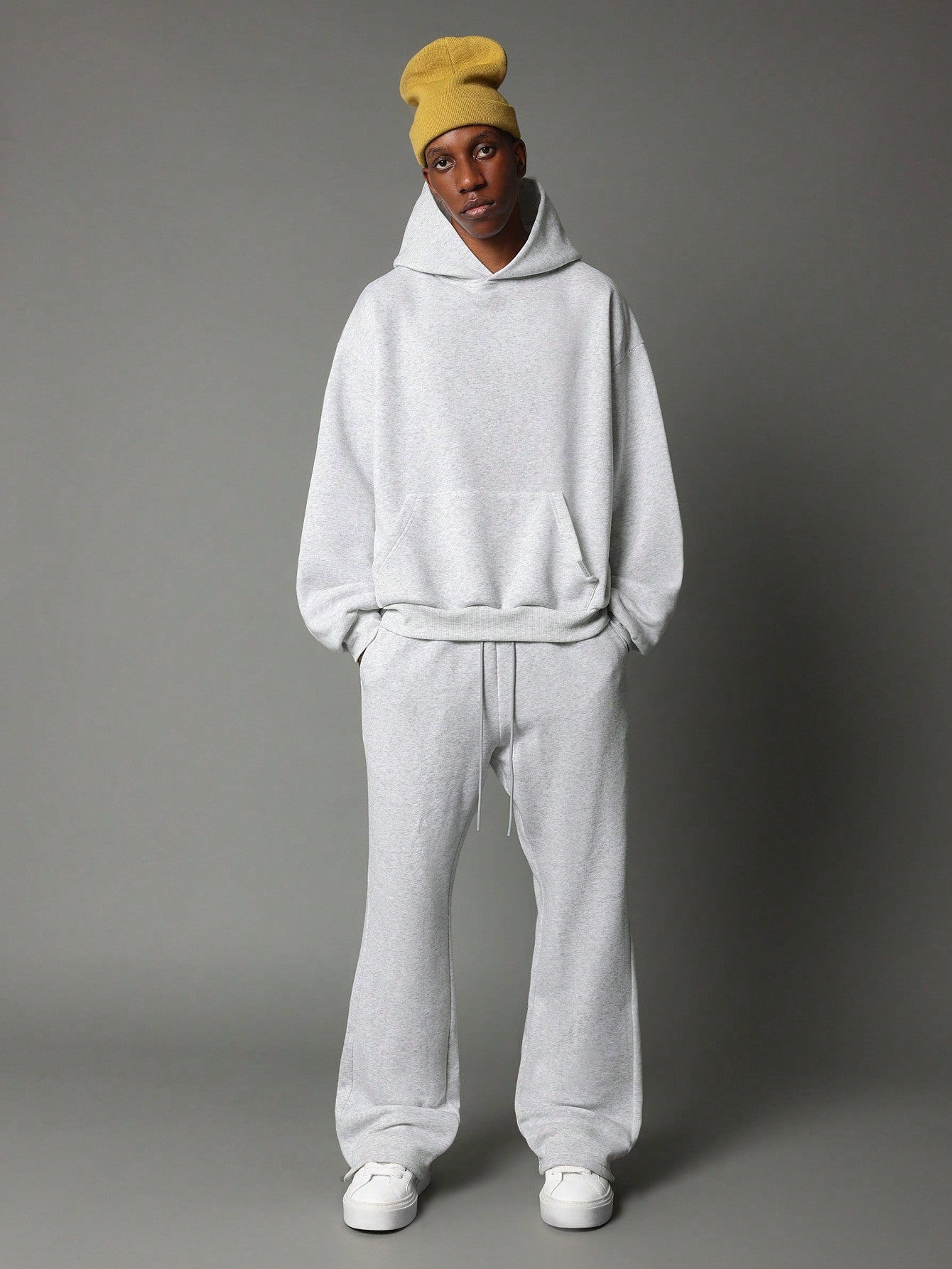 Regular Fit Essential Overhead Hoodie And Flare Fit Sweatpants 2 Piece Set