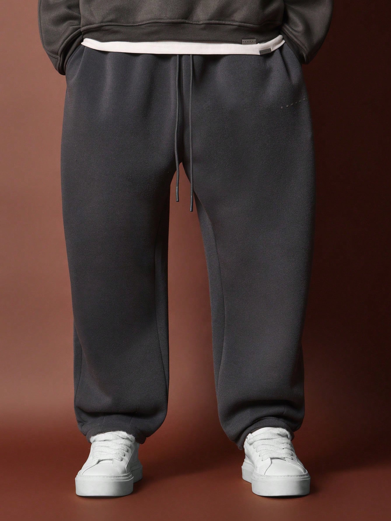 Loose Fit Baggy Jogger With Hem Pleats