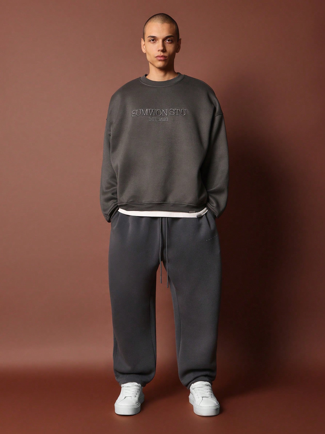 Loose Fit Baggy Jogger With Hem Pleats