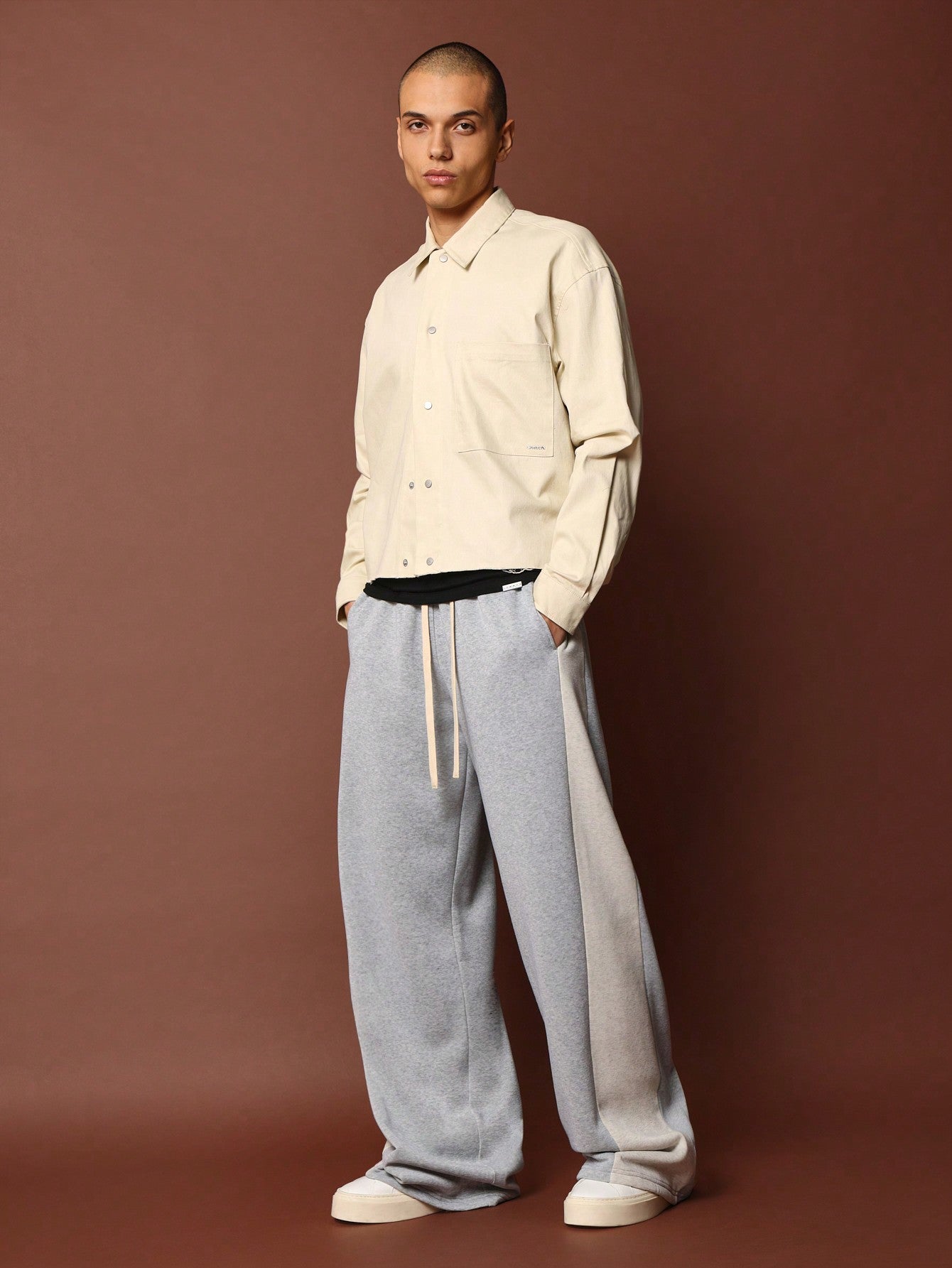 Loose Fit Contrast Colour Side Panels Sweatpants With Drawcords