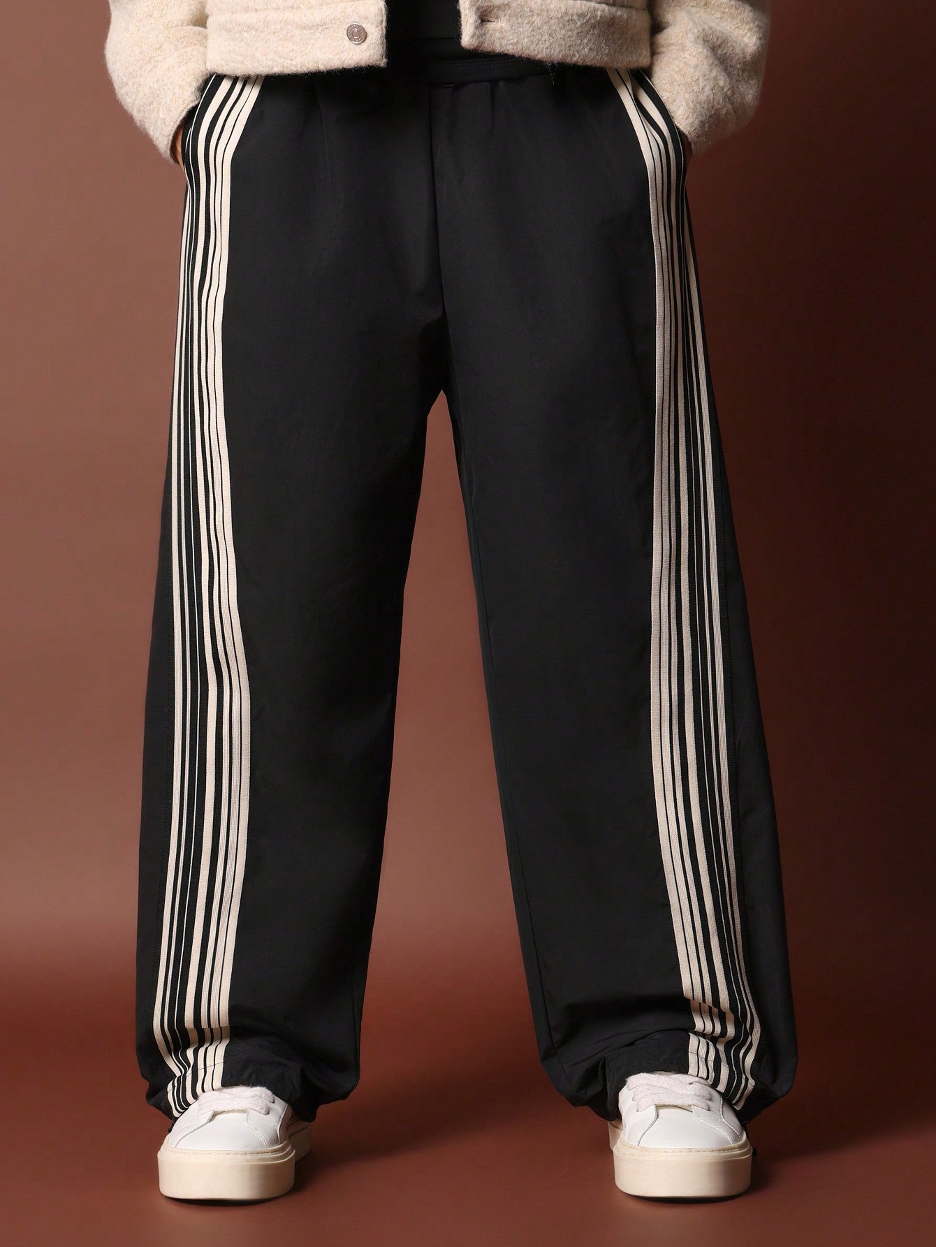 Loose Fit Baggy Parachute Stripe Tape Pant