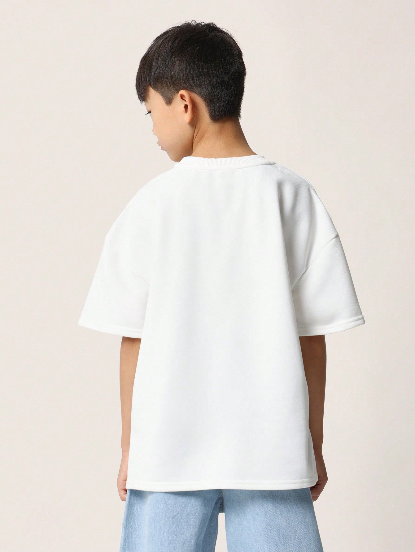 Tween Boys Regular Fit Essential Tee