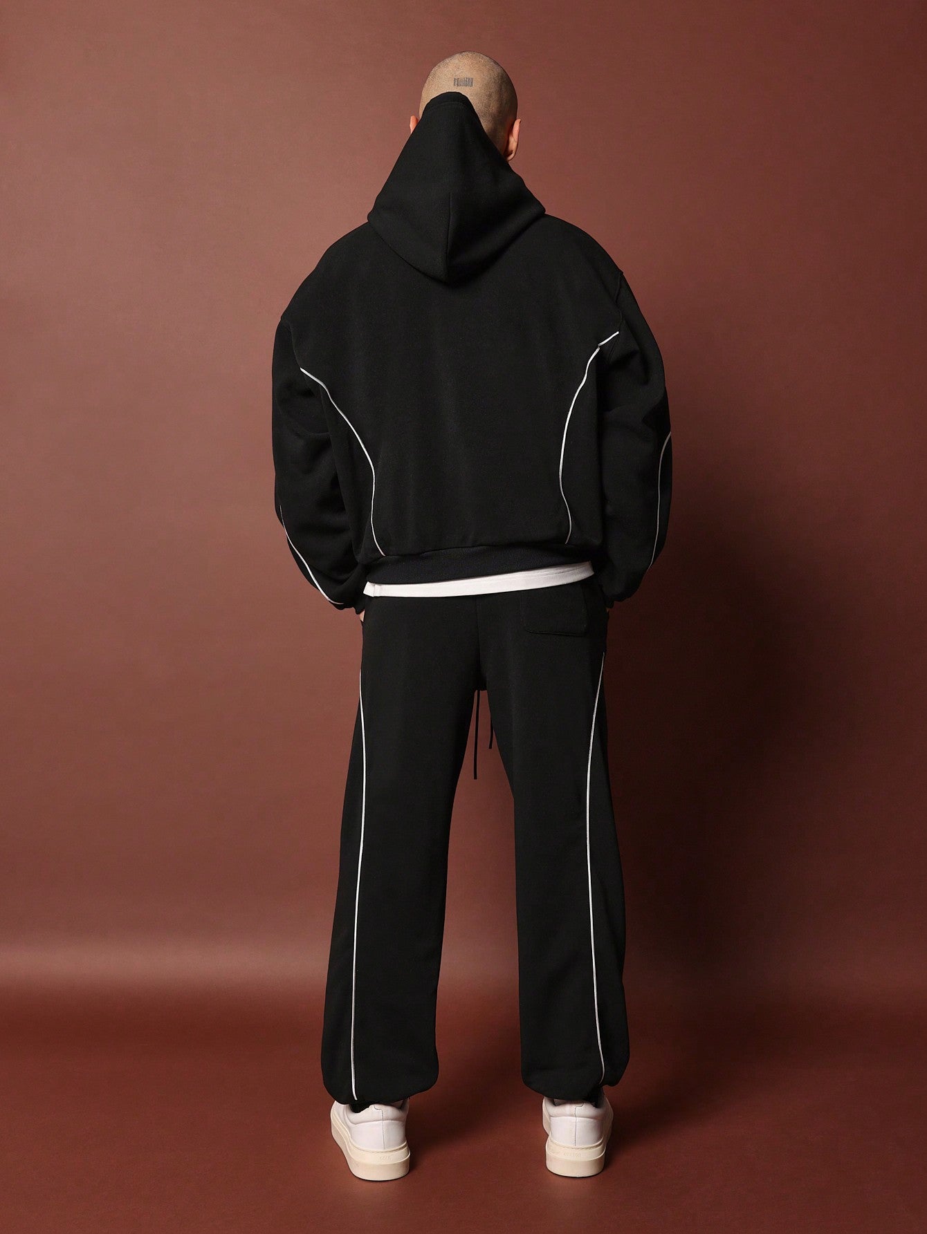 Regular Fit Overhead Hoodie & 90s Fit Jogger With Piping 2 Piece Set