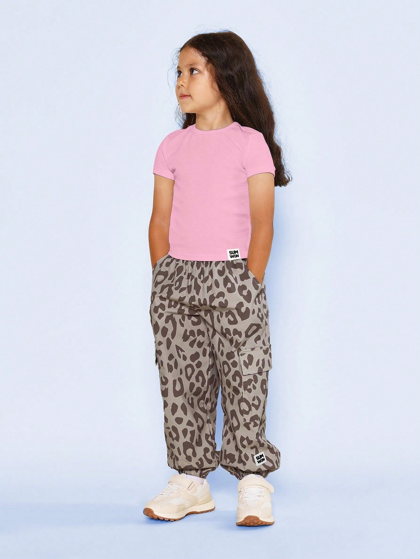 Young Girls Everyday Play 2 Piece Sporty Set With Leopard Print Jogger