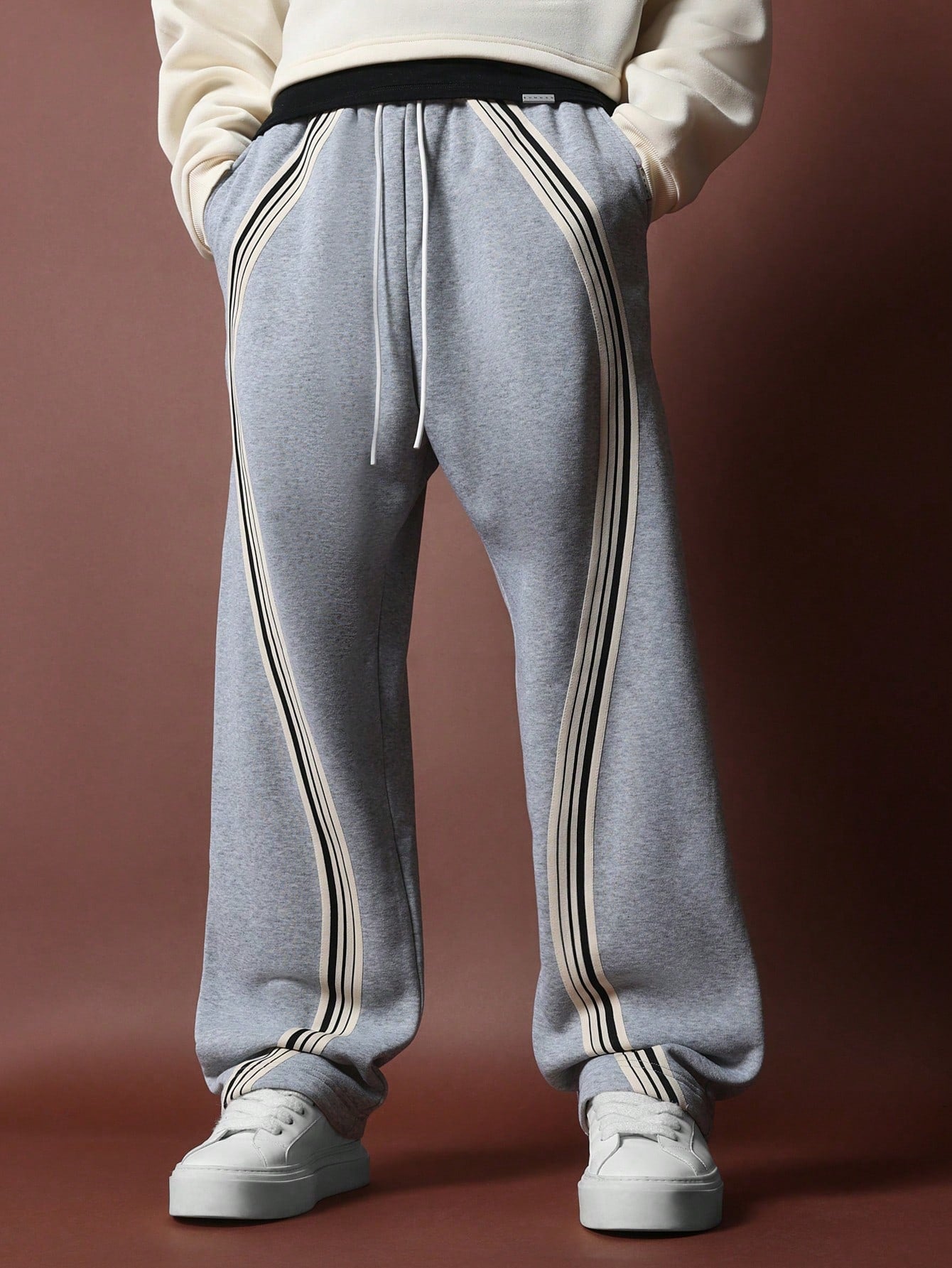 Drop Crotch Curve Stripe Tape Sweatpants