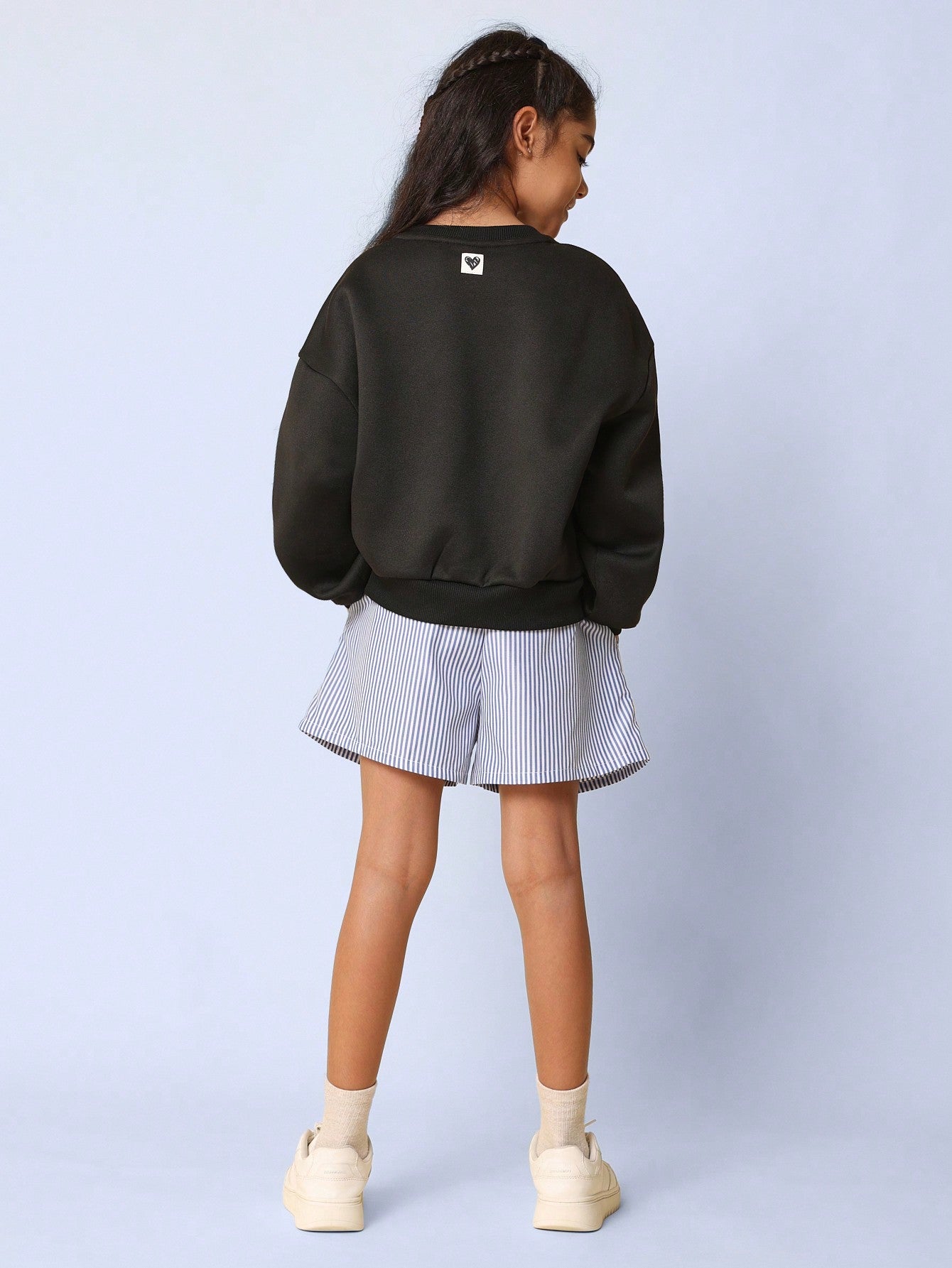 Tween Girls Everyday Play Crew Neck New Yord Printed Sweatshirt And Pinstripe Short 2 Piece Set