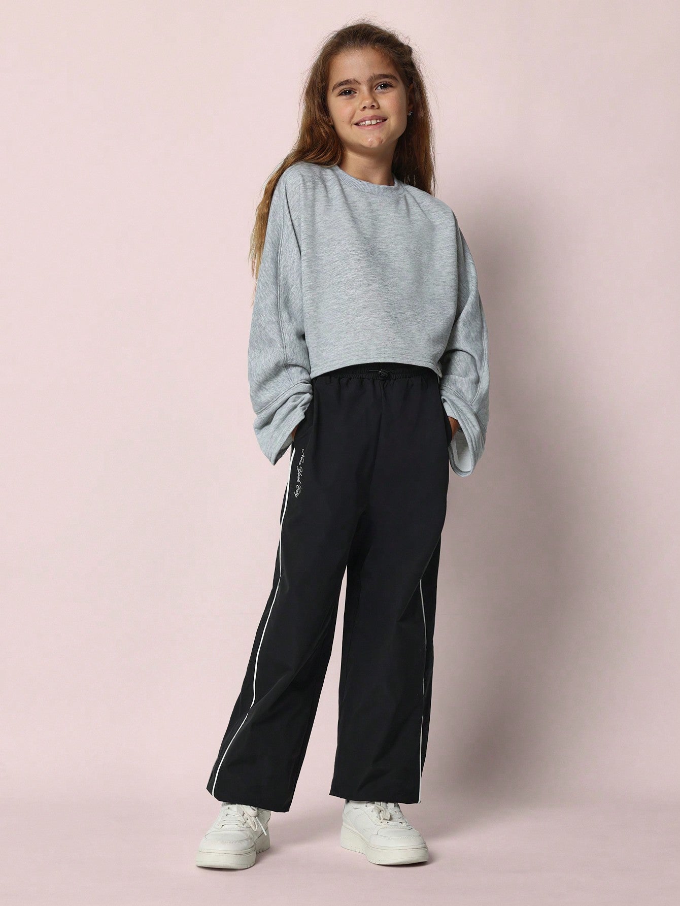 Tween Girls Everyday Oversized Fit Flared Sleeve Sweatshirt