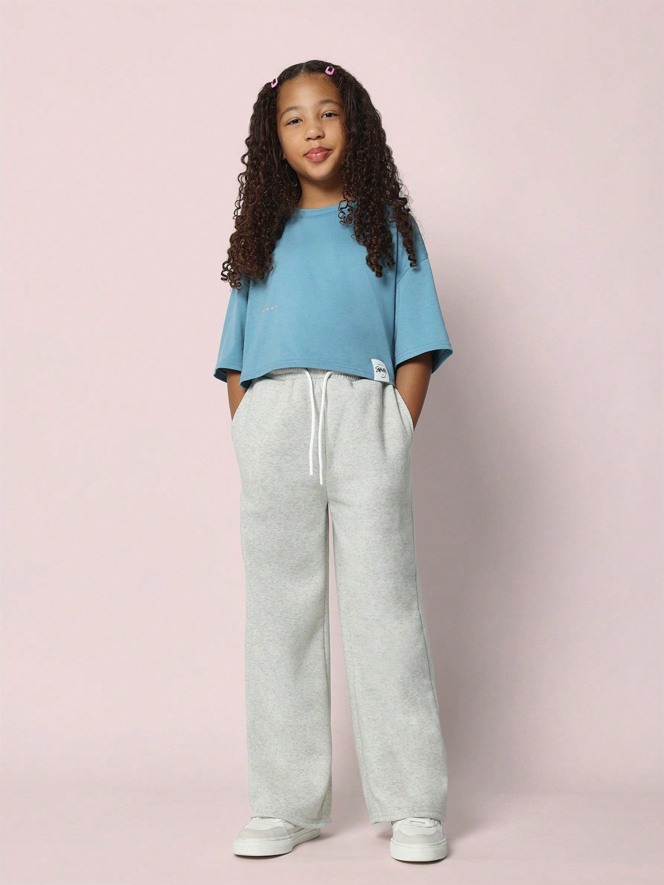 Tween Girls Oversized Crop Fit Short Sleeve Tee With Wide Leg Sweatpants 2 Piece Set