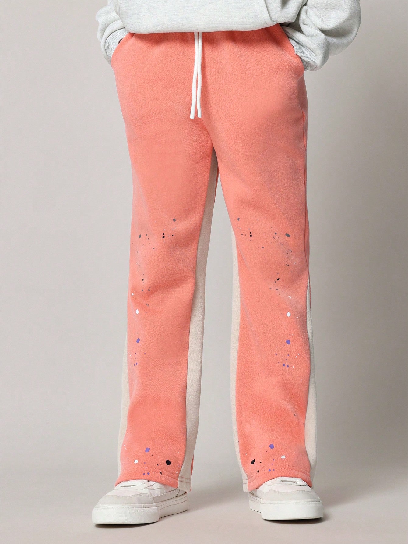 Tween Girl Flare Fit Contrast Colour Side Panel Sweatpants With Splatter Paint