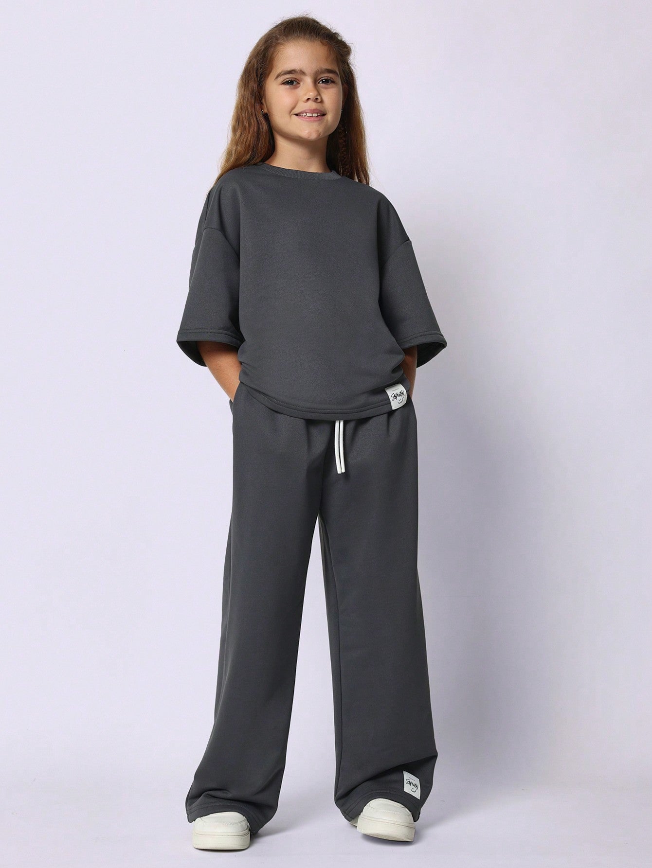 Tween Girls Oversized Fit Tee With Joggers 2 Piece Set