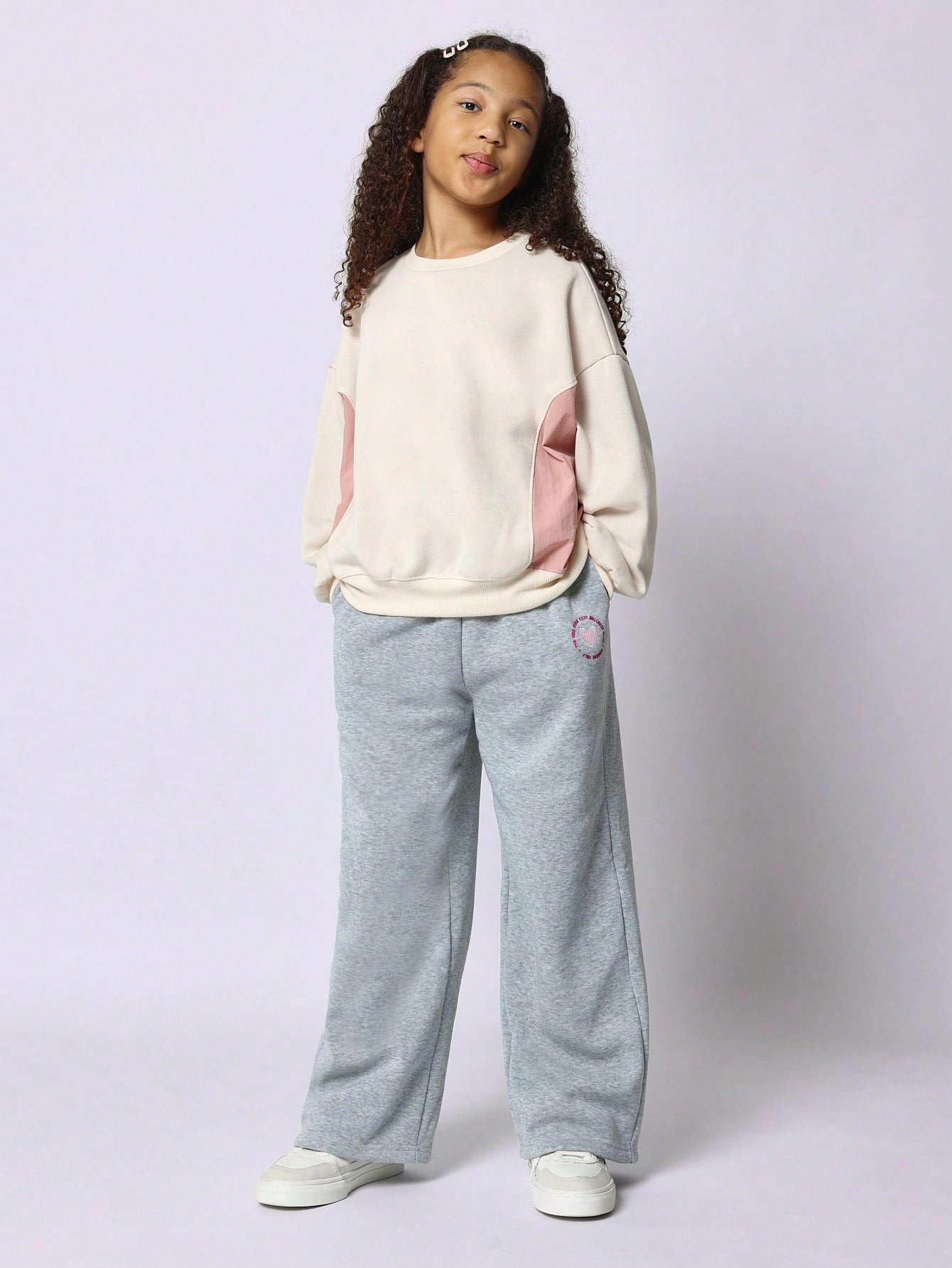 Tween Girls Comfy Wide Leg Pintuck Sweatpants With Heart Embroidery