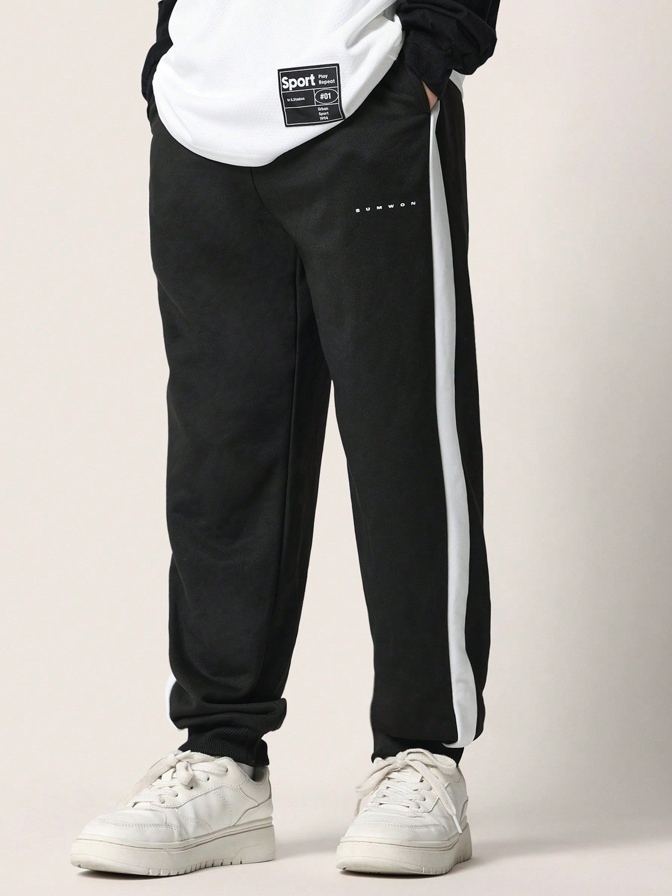 Tween Boys Relaxed Slim Cuffed Essential Jogger With Side Stripe