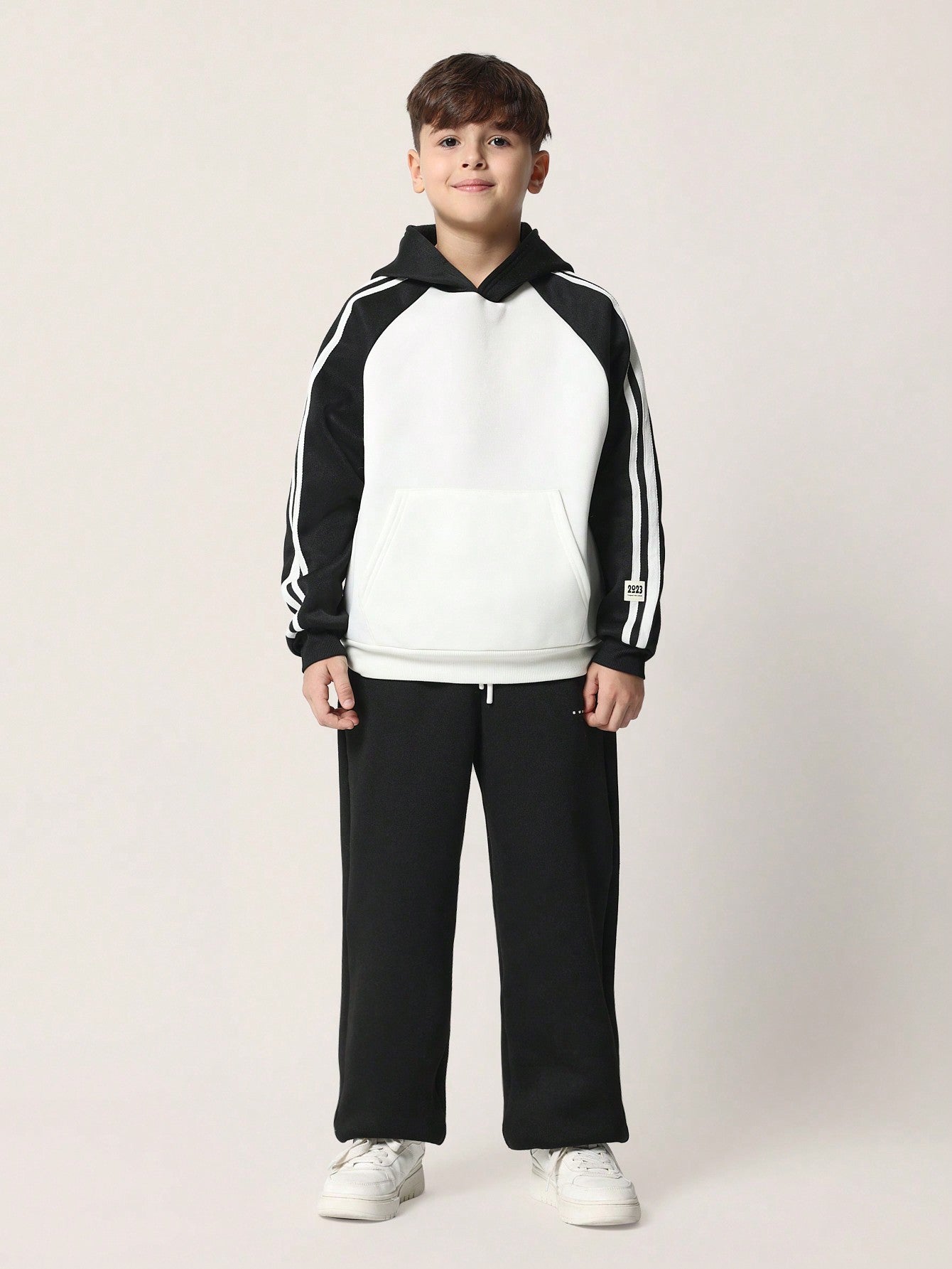 Tween Boys Comfy Raglan Overhead Hoodie Contrast Sleeve With Sleeve Tape Detail