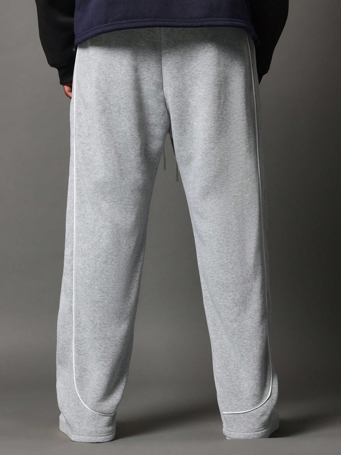 Loose Fit Sweatpants With Embroidered Applique & Piping