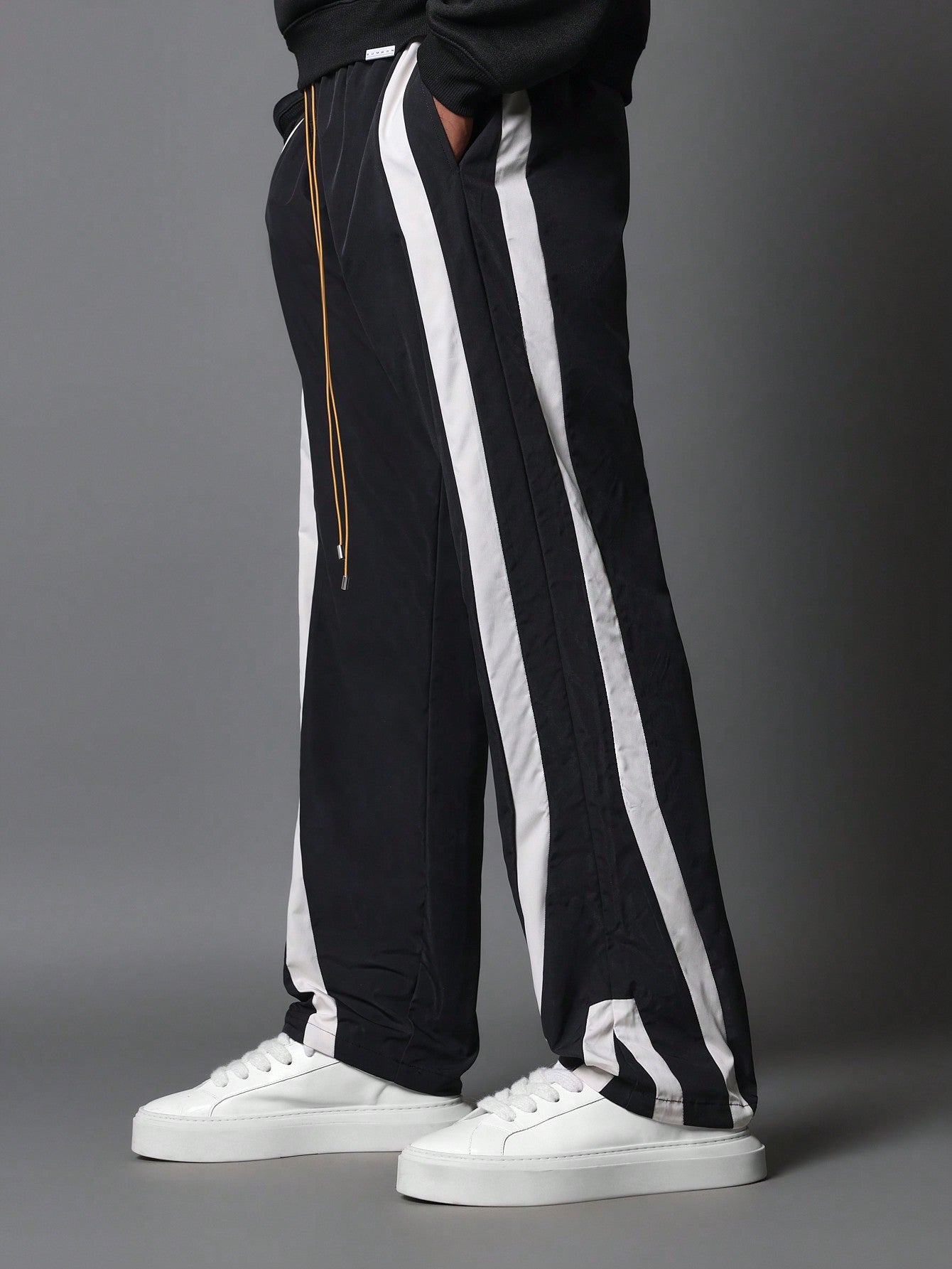 Straight Fit Panelling Pant With Drawstring