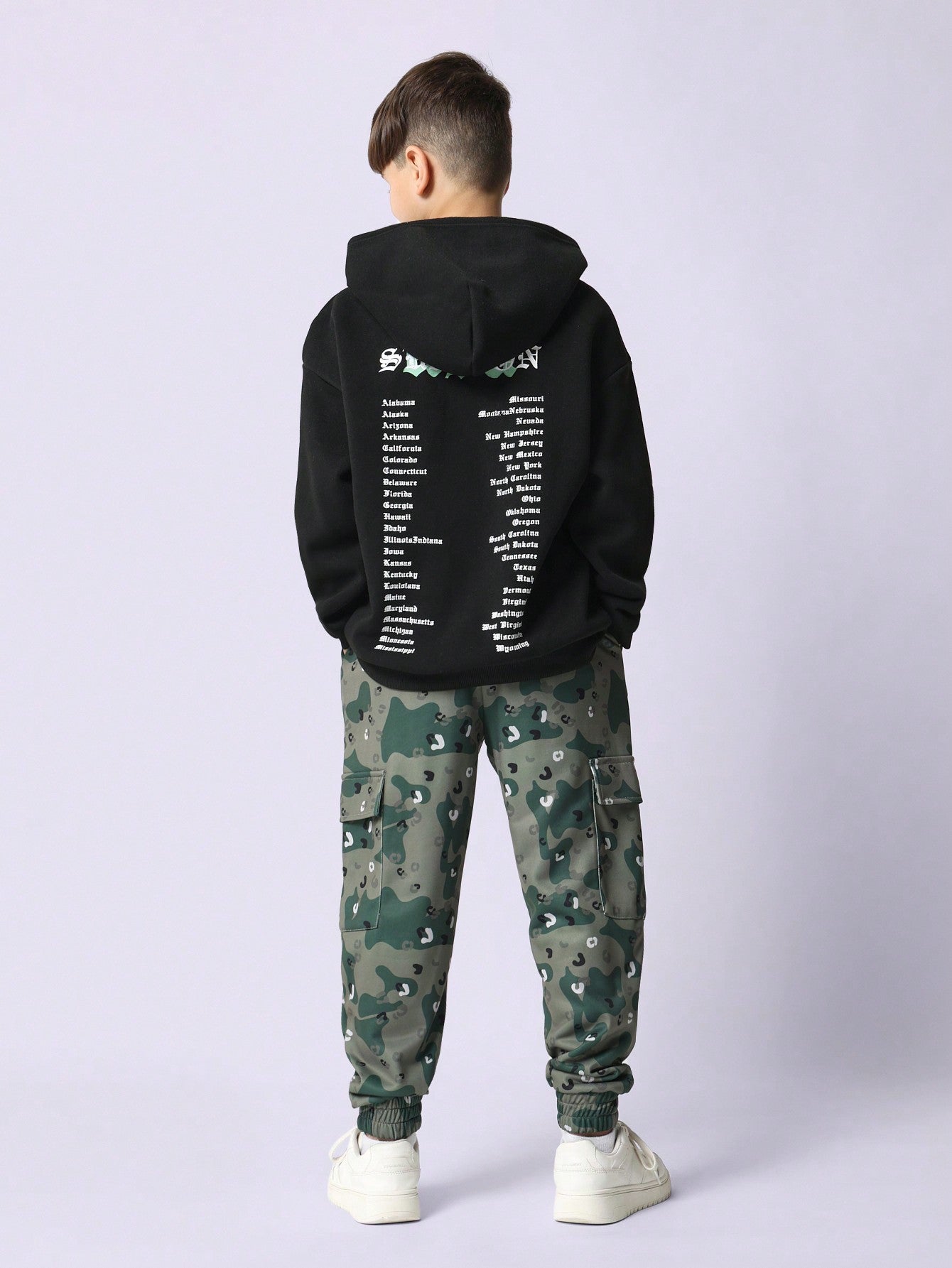 Tween Boys Comfy Overhead Graphic Printed Hoodie & Camo Jogger 2 Piece Set