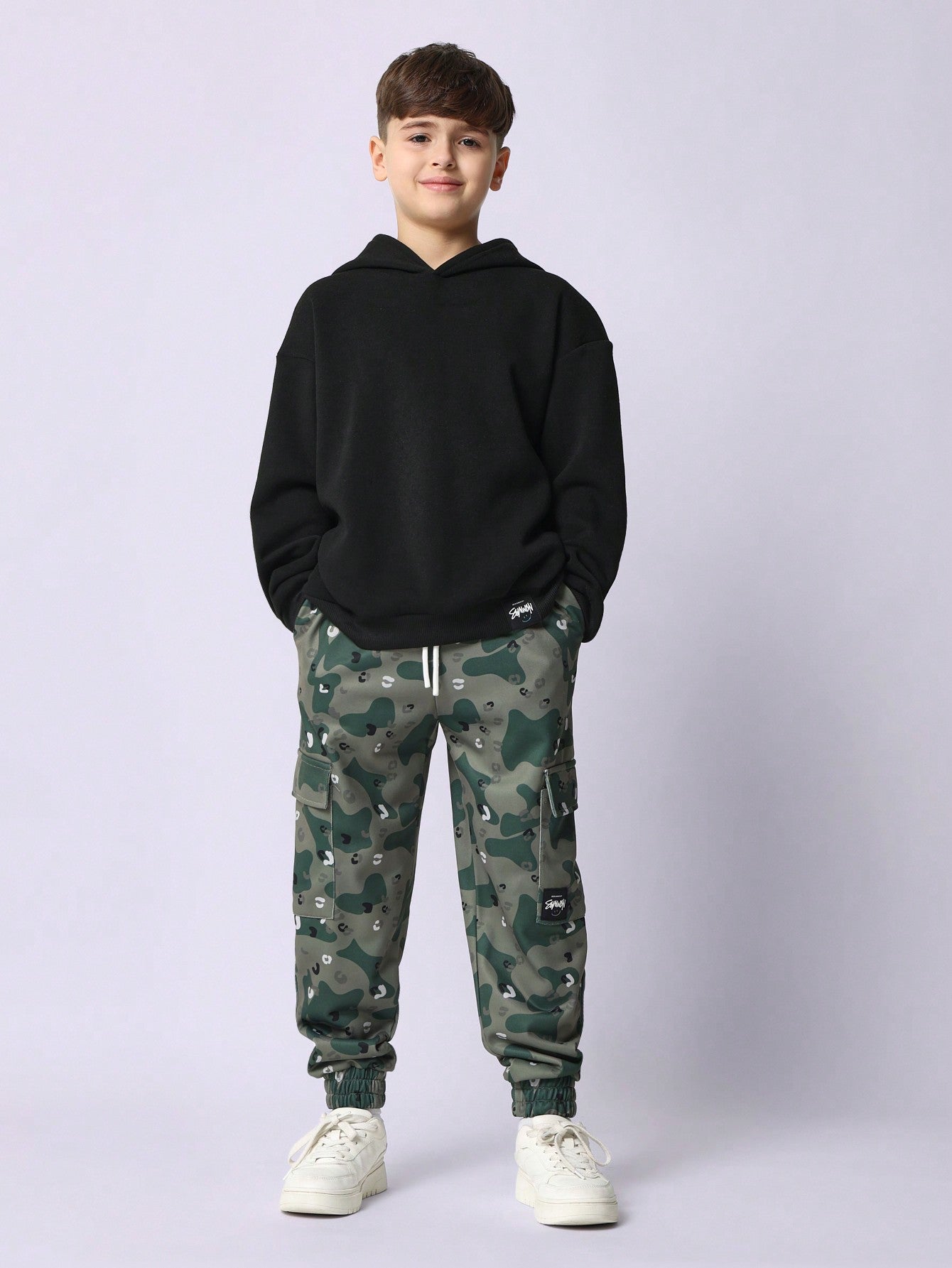 Tween Boys Comfy Overhead Graphic Printed Hoodie & Camo Jogger 2 Piece Set