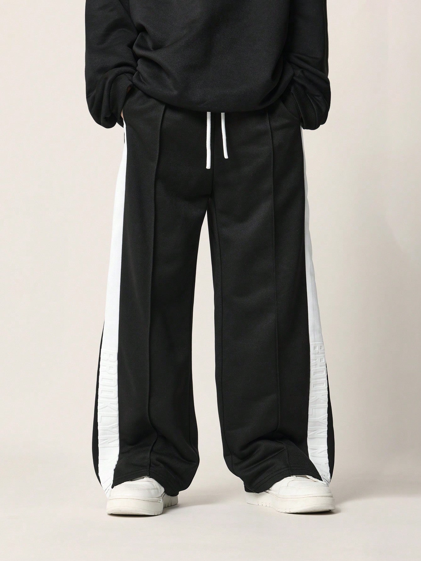 Tween Boys Comfy Drop Crotch Stripe Trackpant