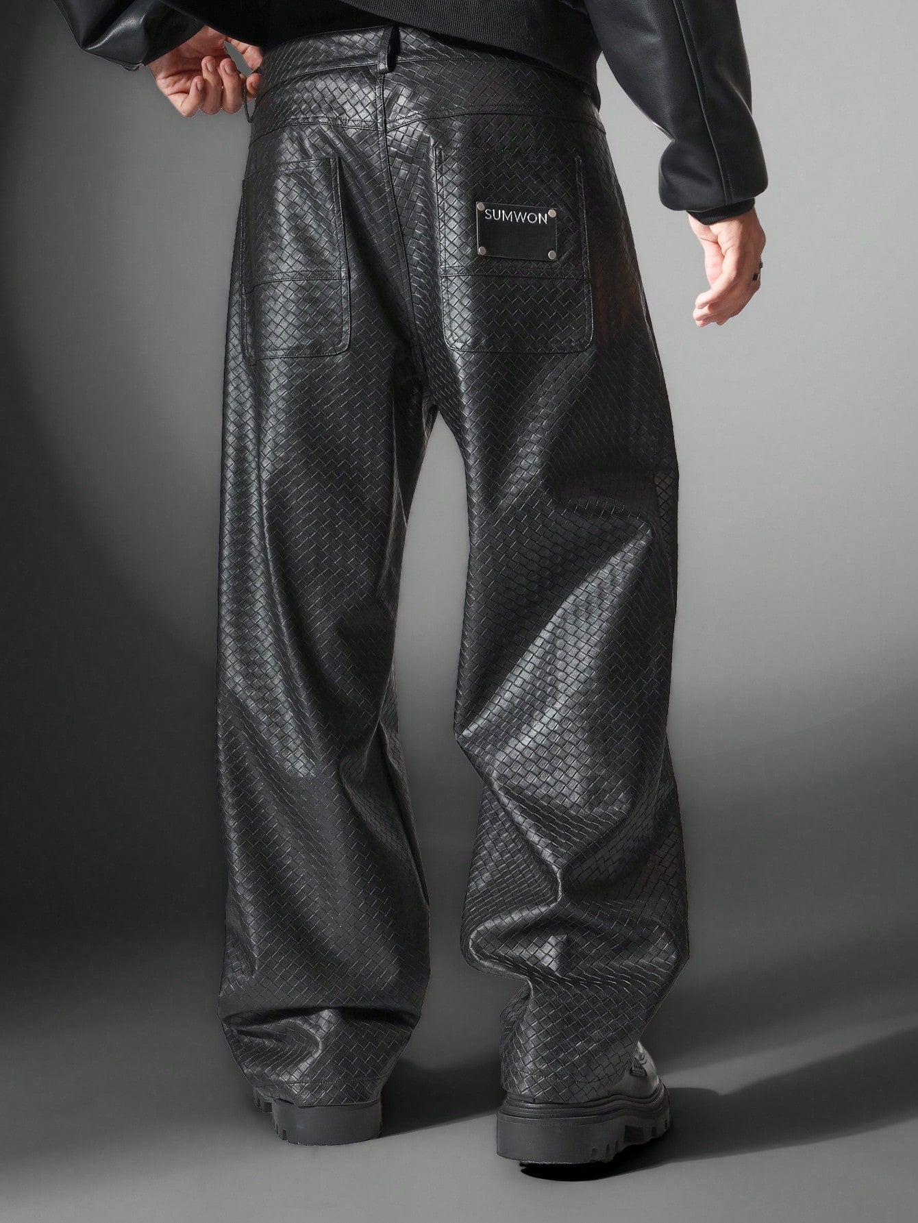 Weave Skater Fit Pant