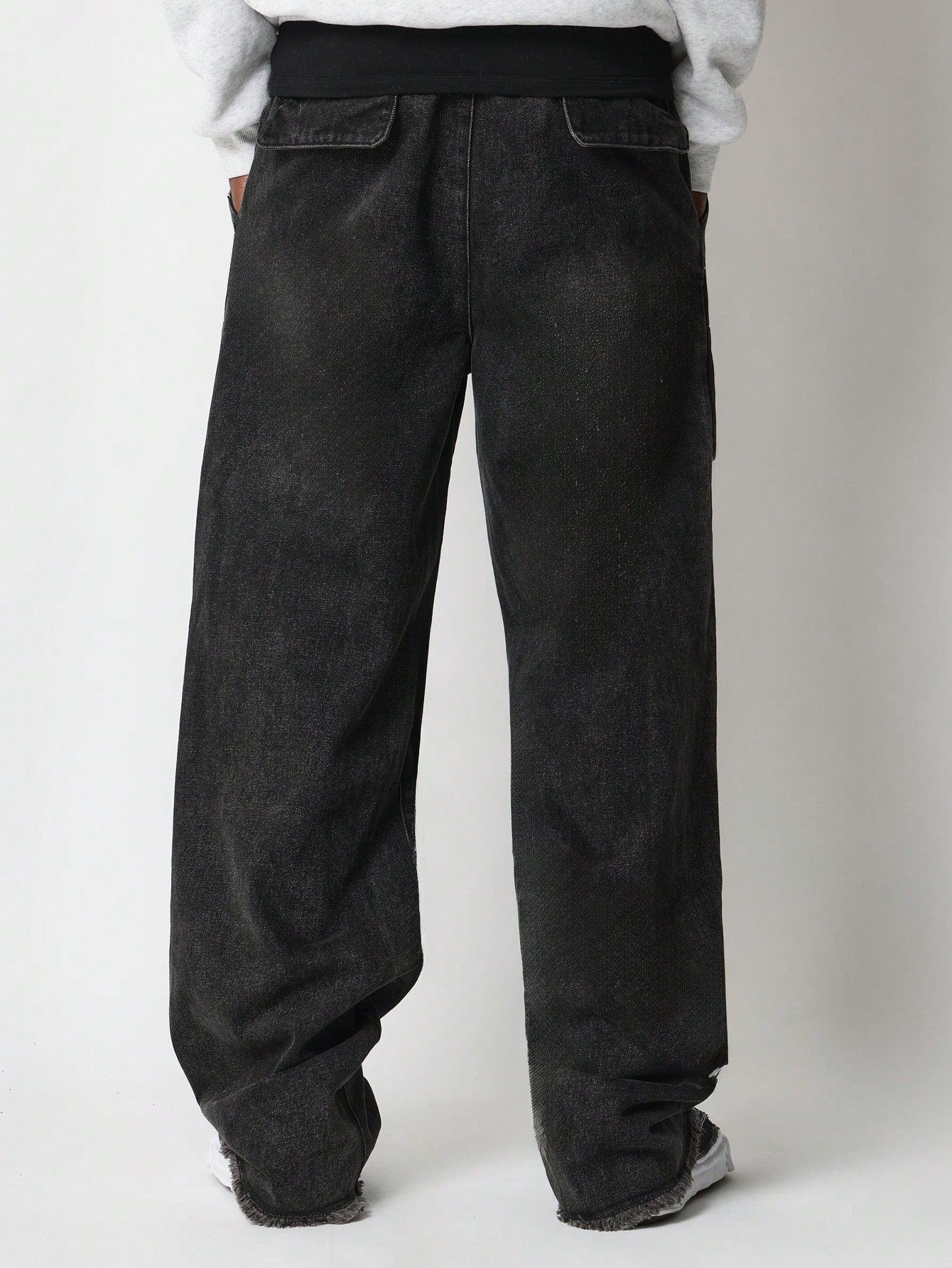 Loose Fit Raw Hem Cargo Jean With Drawcords