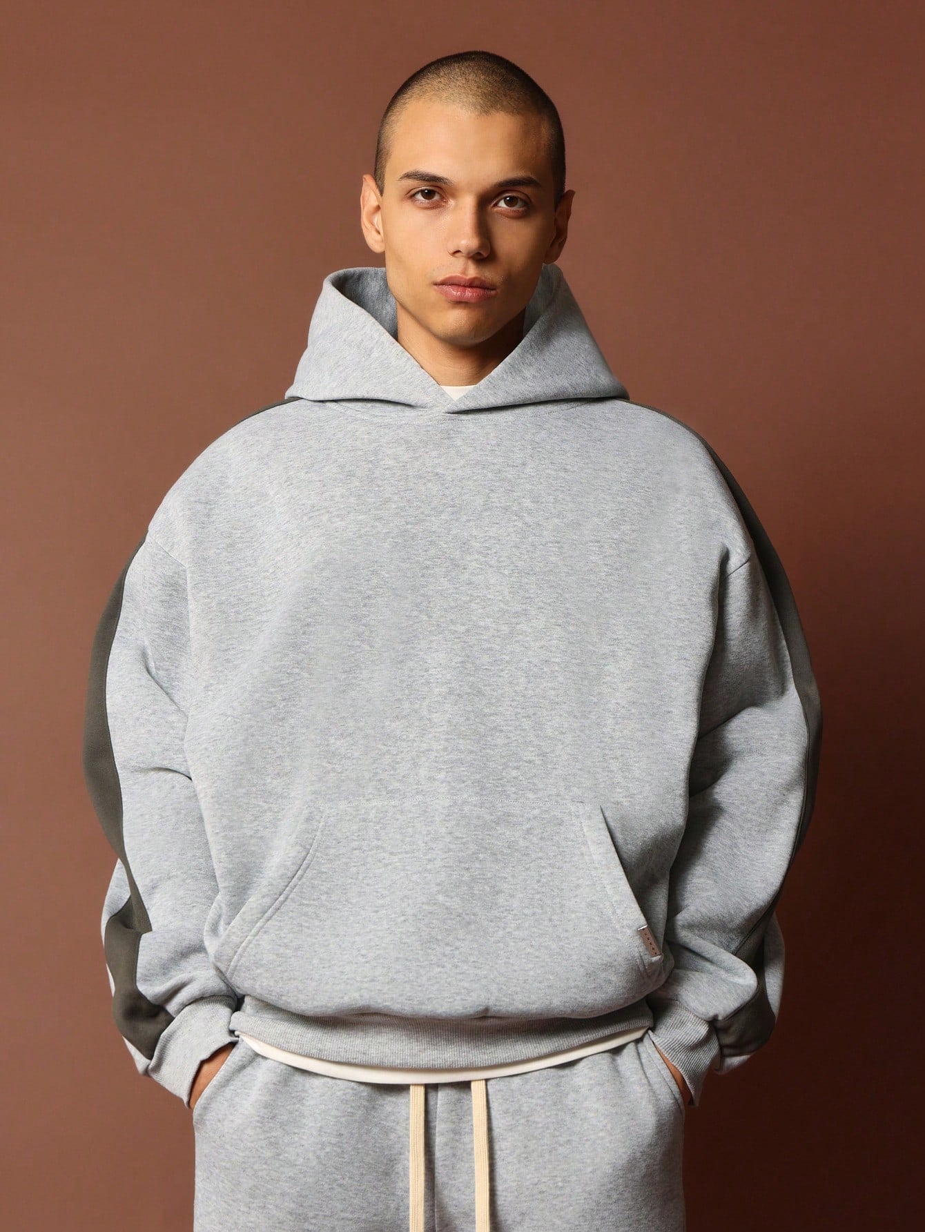 Regular Fit Overhead Contrast Colour Panel Essential Hoodie & Flare Fit Sweatpants 2 Piece Set