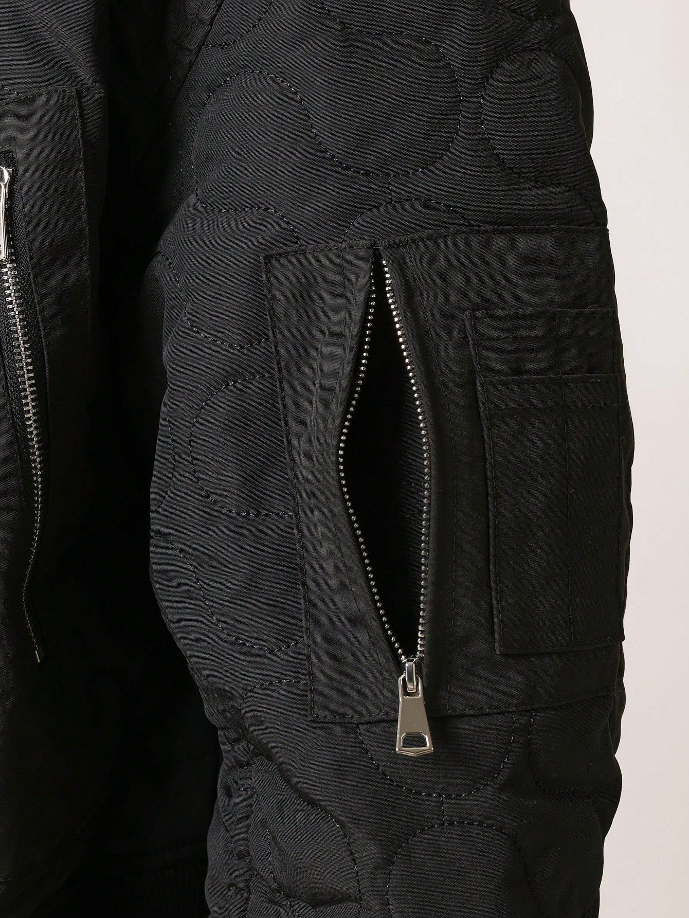 Cropped Zip-Up Quilted Bomber Jacket