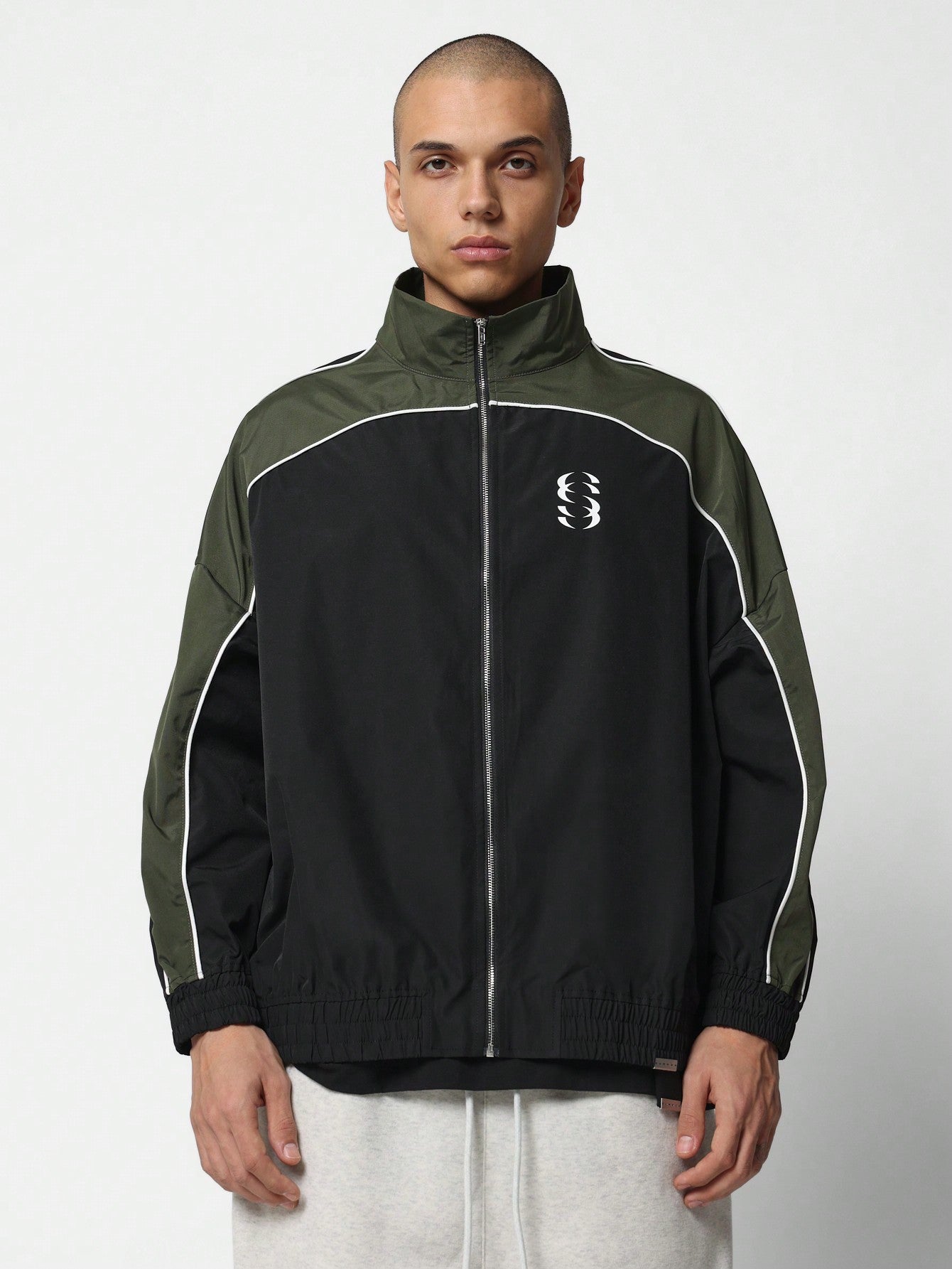 Regular Fit Colour Block Zip-Up Funnel Neck Jacket With Small Graphic Print