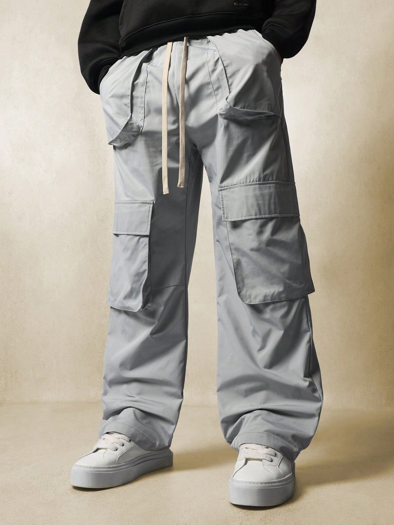 Pull On Loose Fit Cargo Nylon Pant With Expose Pockets