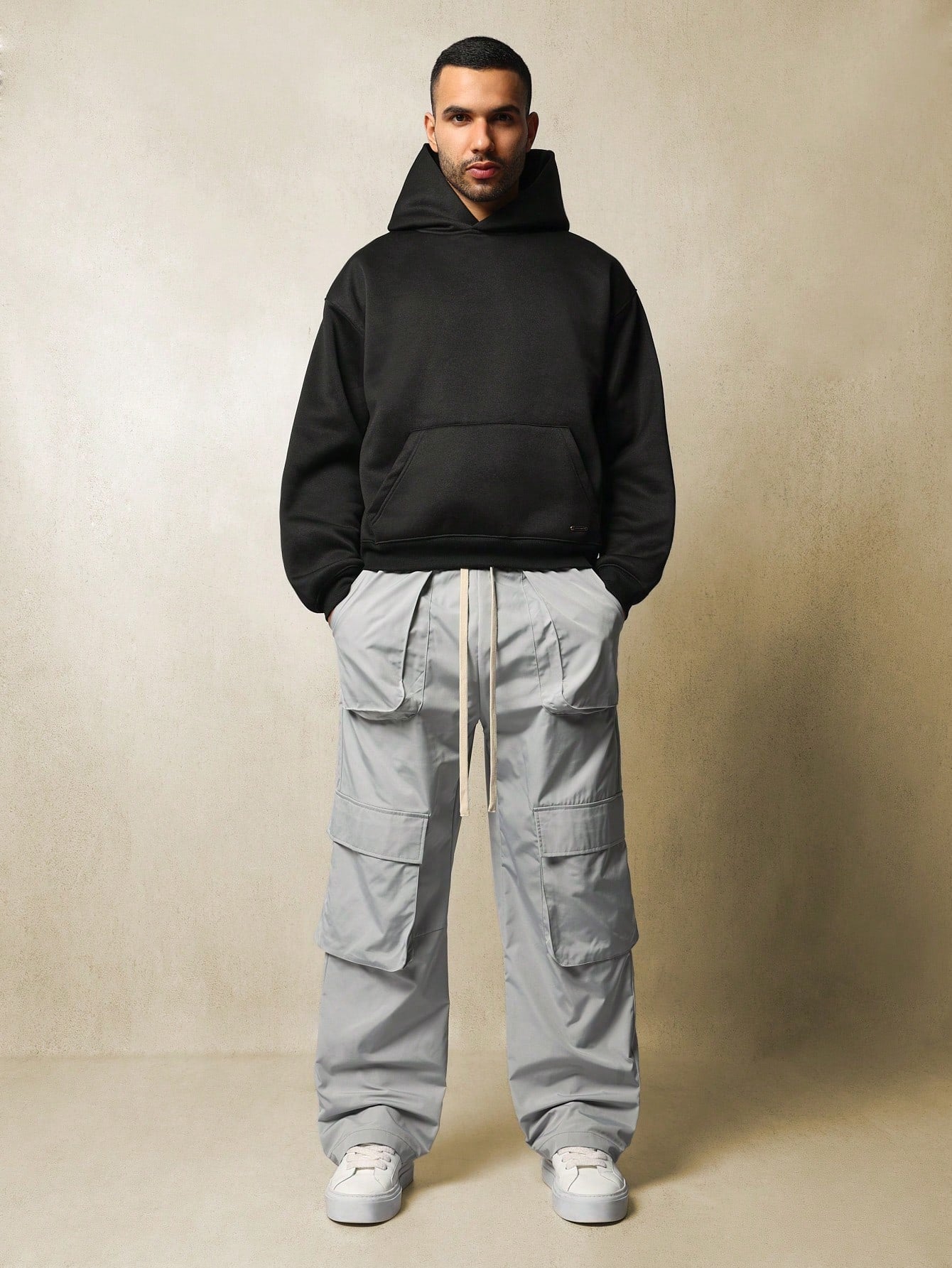 Pull On Loose Fit Cargo Nylon Pant With Expose Pockets