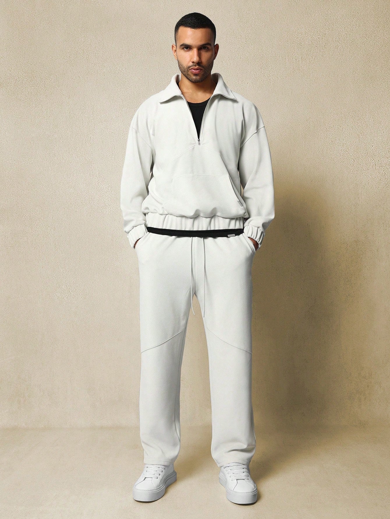 Oversized Fit Textured Half Zip Funnel Neck Sweatshirt Wide Fit Drop Crotch Sweatpants 2 Piece Set