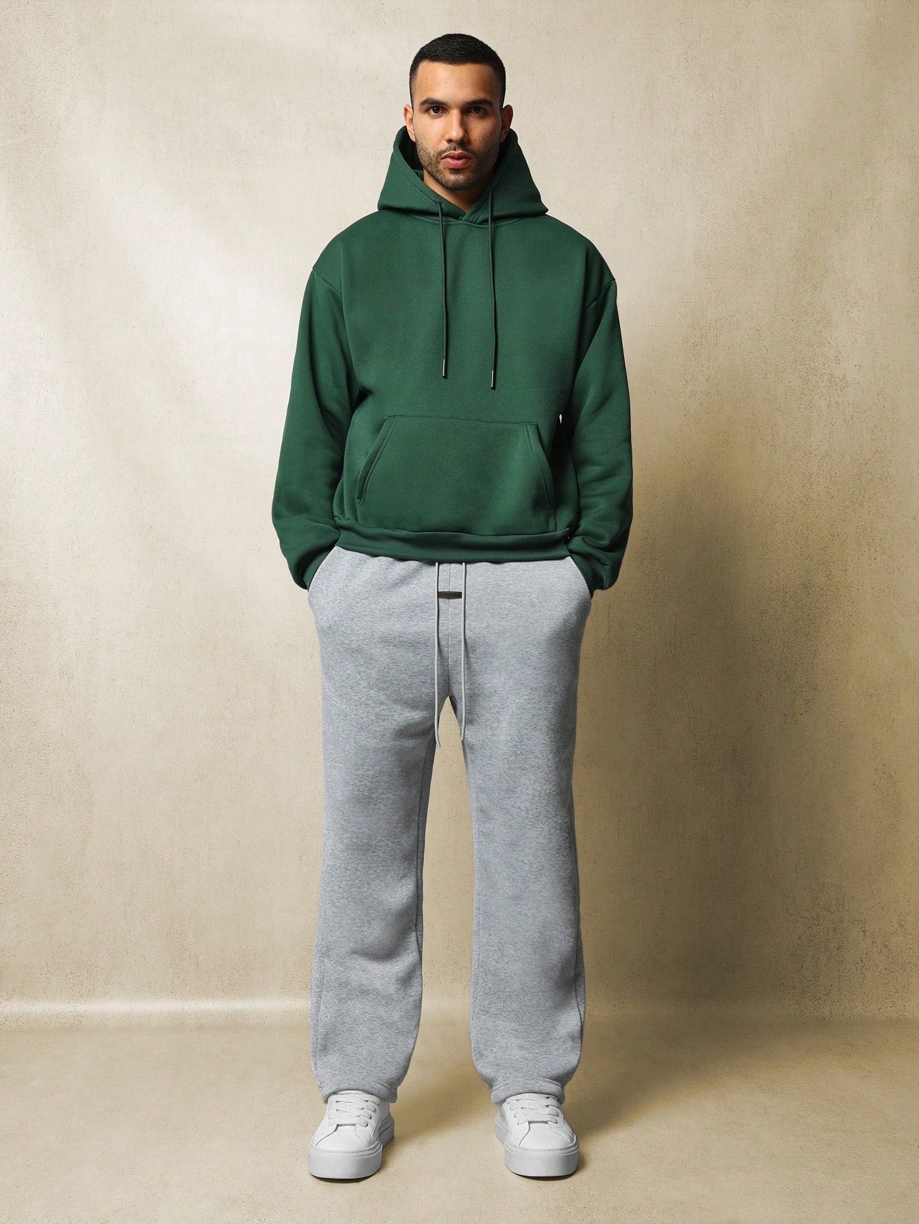 Regular Fit Overhead Hoodie And Contrast Colour Drop Crotch Sweatpants 2 Piece Set