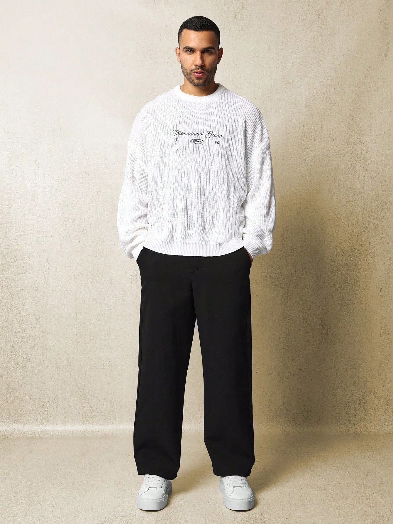 Regular Fit Crew Neck Embroidered Sweater