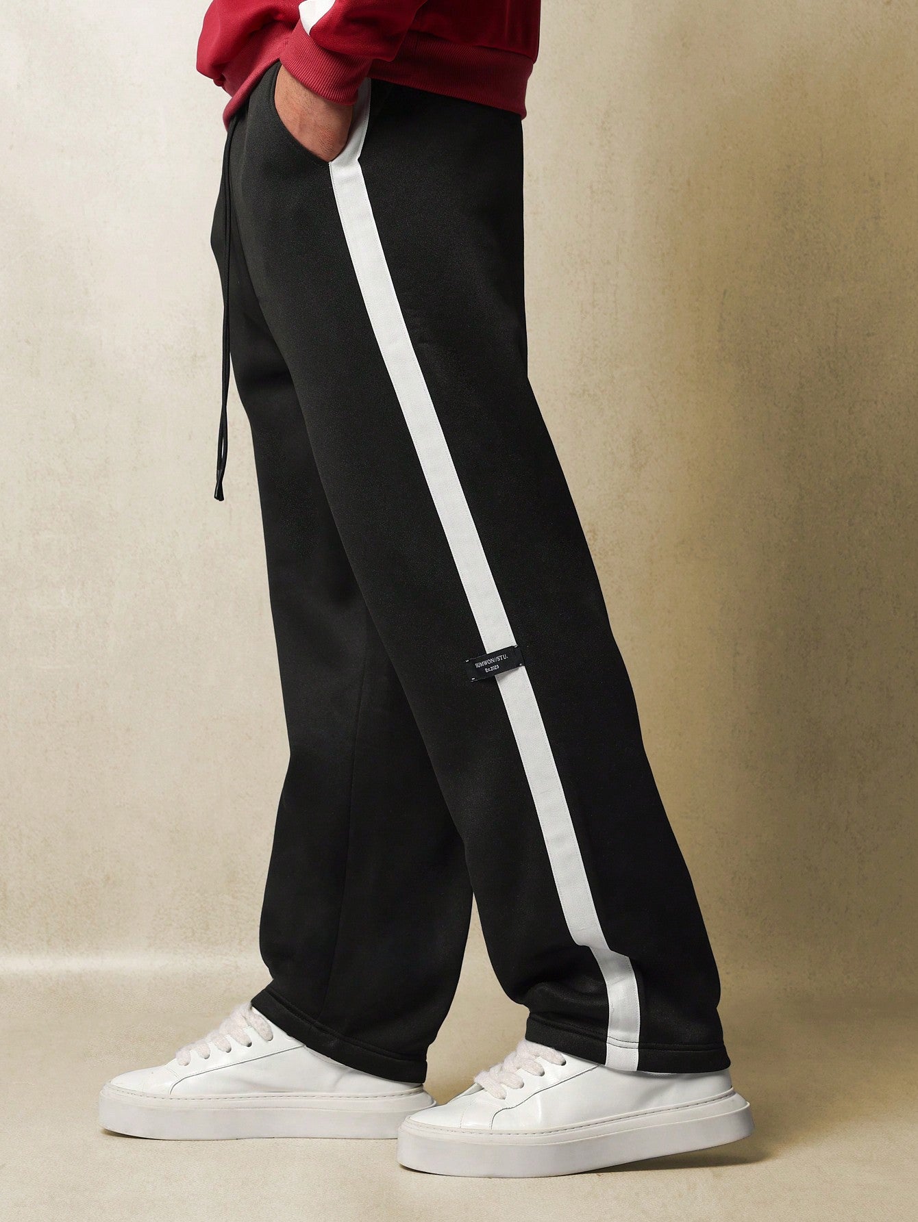 Regular Fit Colour Block Panel Sweatshirt With Embroidery And Drop Crotch Sweatpants With Colour Block 2 Piece Set