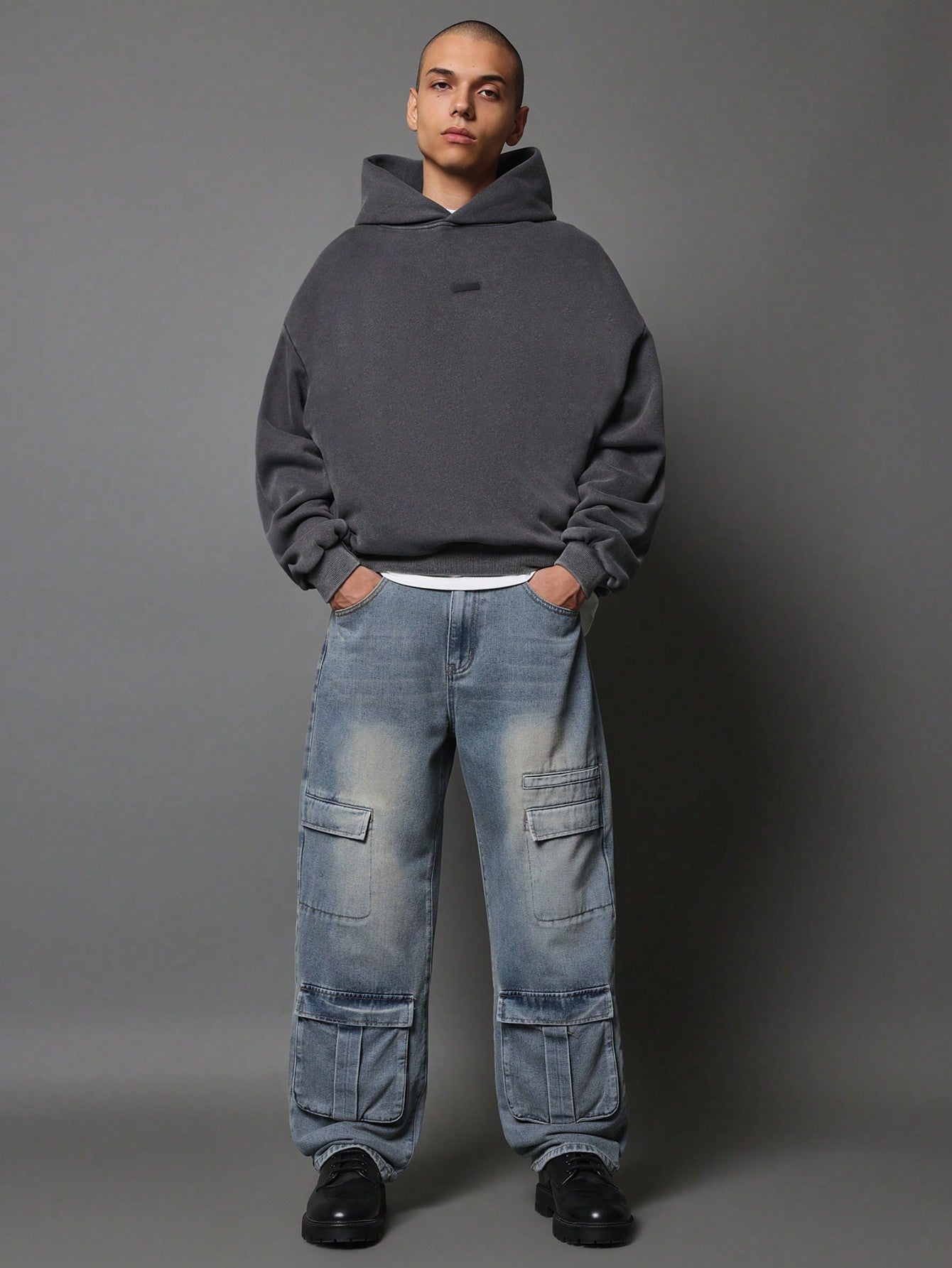 Skater Fit Washed Multi Pocket Carpenter Jean