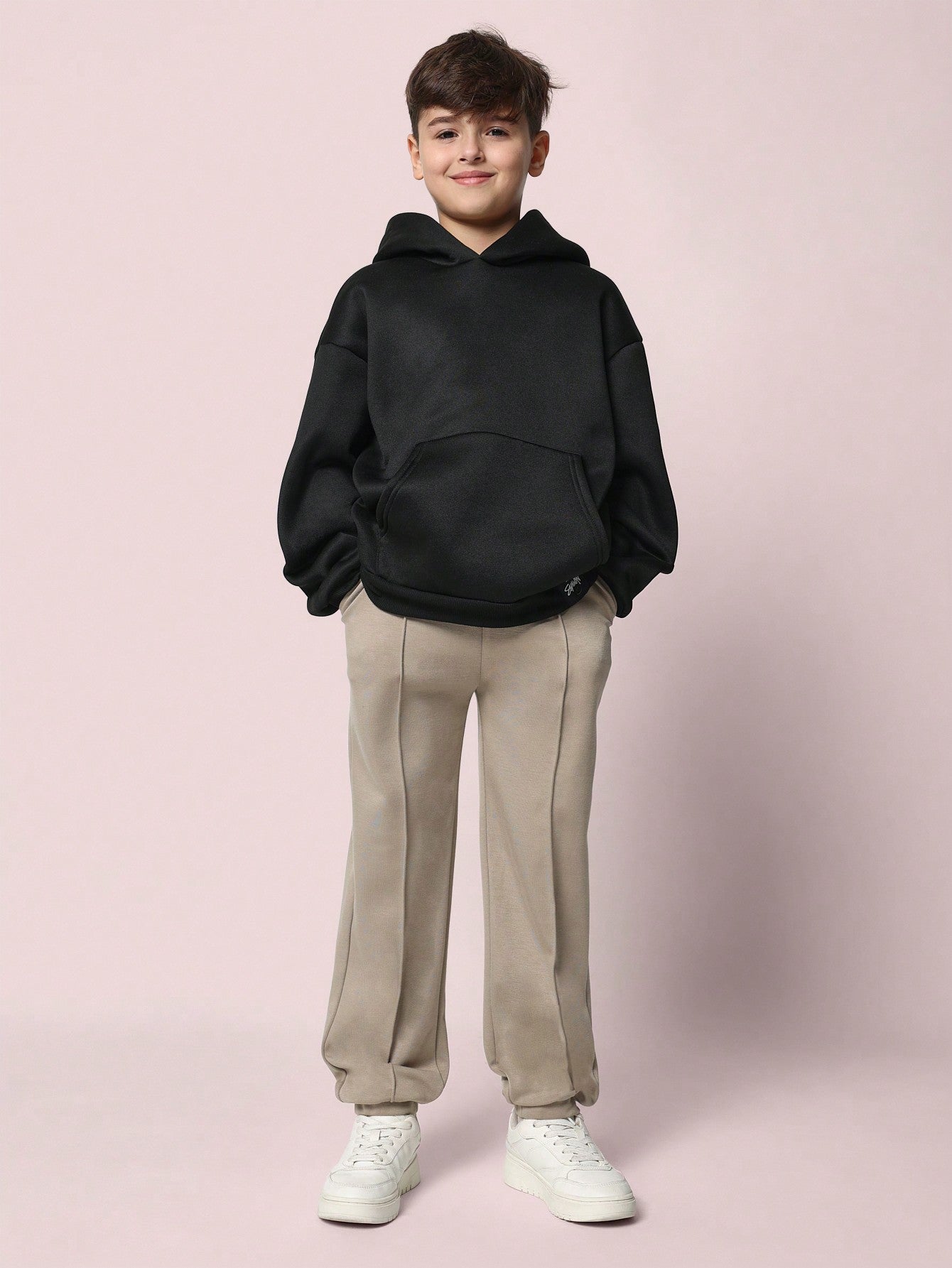 Tween Boys Relaxed Slim Fit Cuffed Jogger With Seam