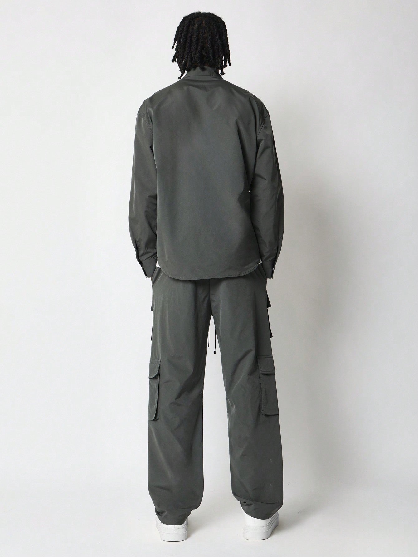 Regular Fit Zip-Up Nylon Shirt With Pocket And Skater Fit Multi Pocket Cargo Pant 2 Piece Set