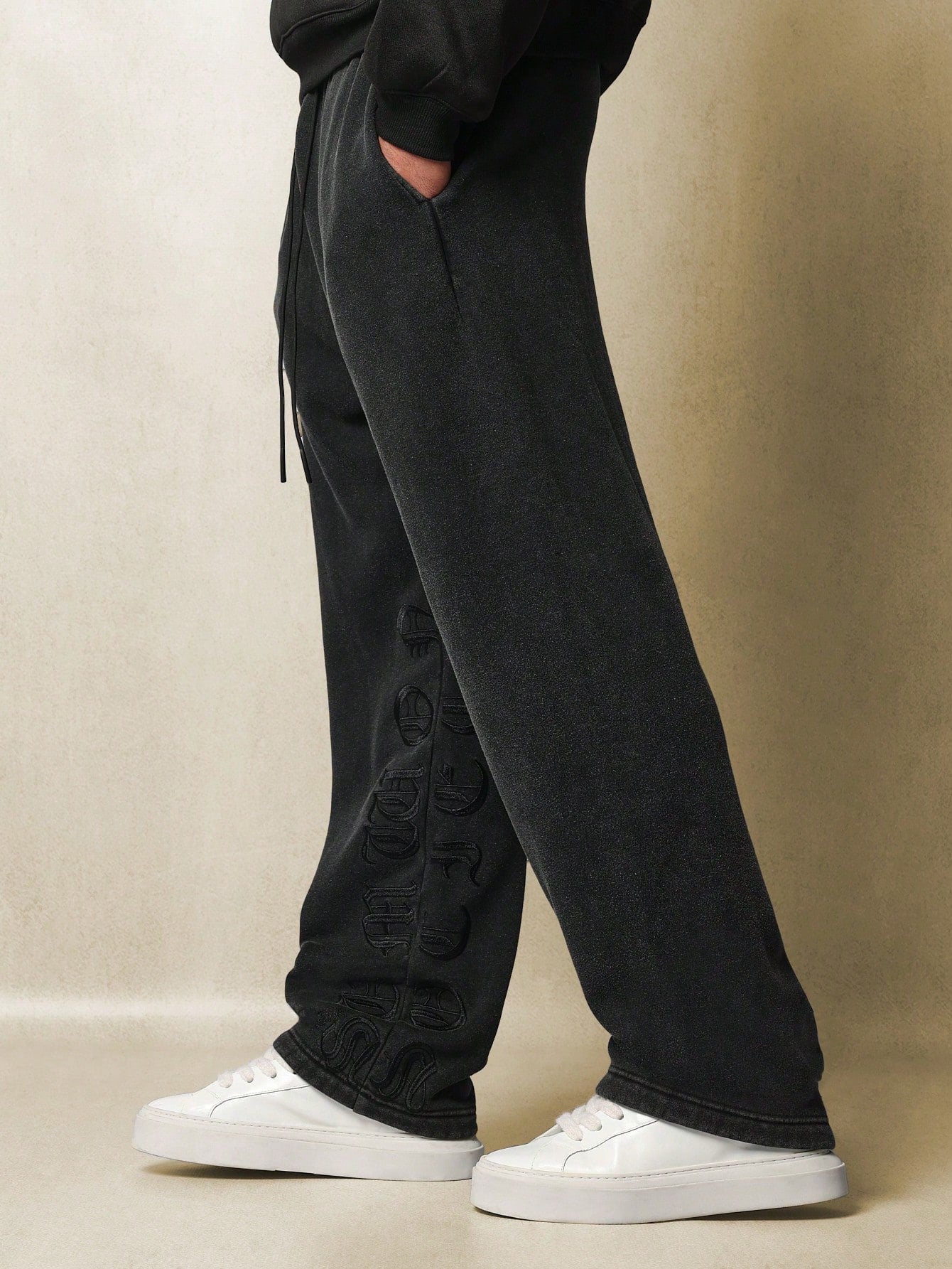 Straight Fit Washed Drop Crotch Sweatpants With Embroidery