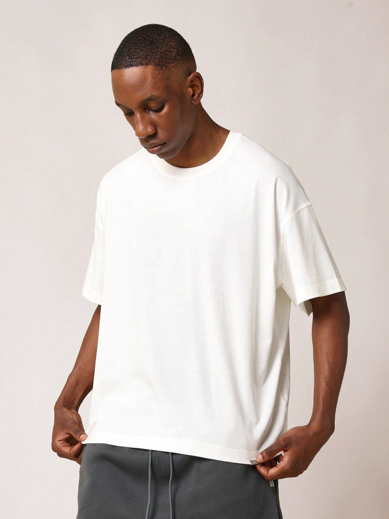 Boxy Fit Essential Short Sleeve Tee